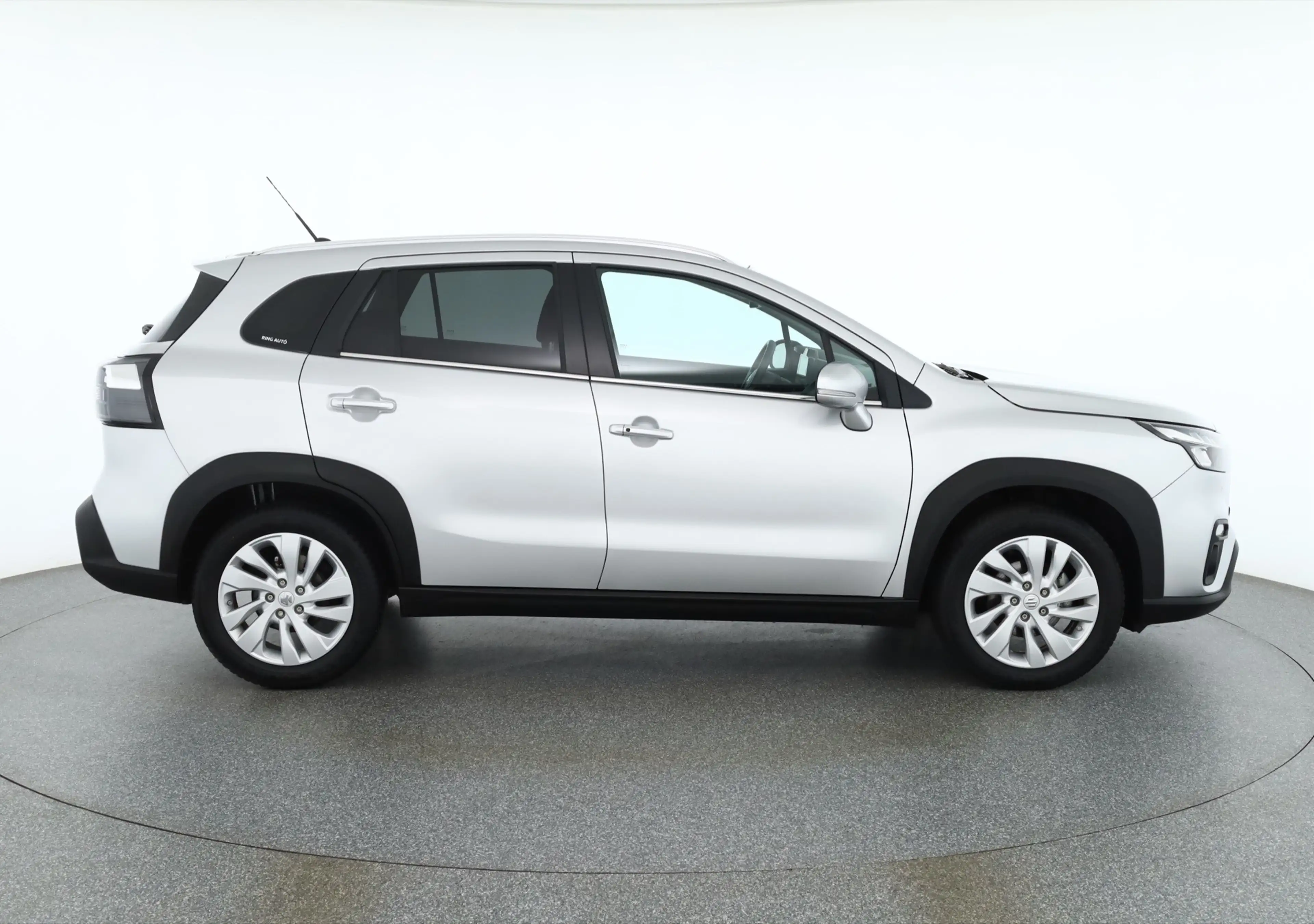 Suzuki SX4 S-Cross S-Cross 1.4 4WD LED ACC Navi Kamera Sitzheizung — photo 6