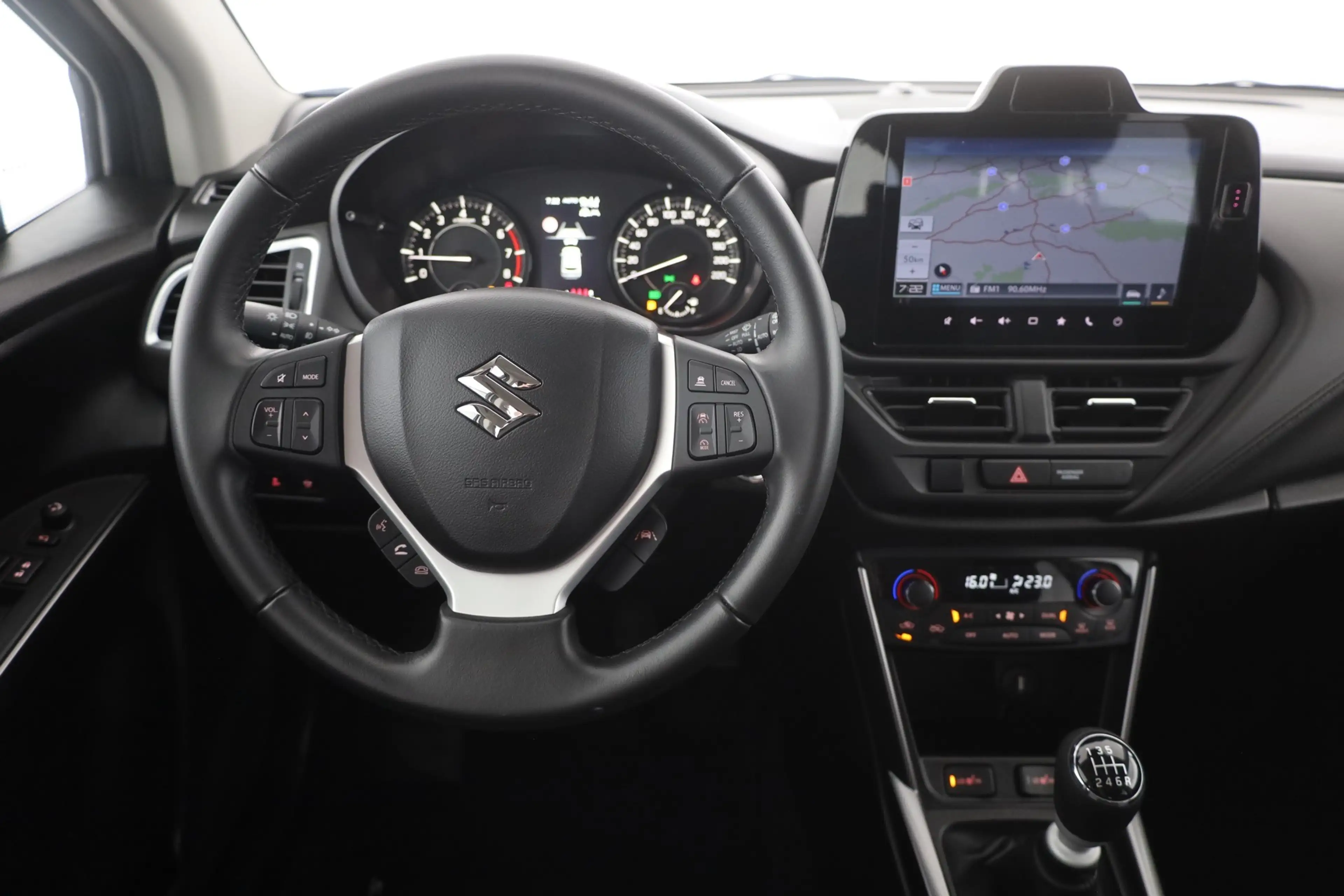 Suzuki SX4 S-Cross S-Cross 1.4 4WD LED ACC Navi Kamera Sitzheizung — photo 10