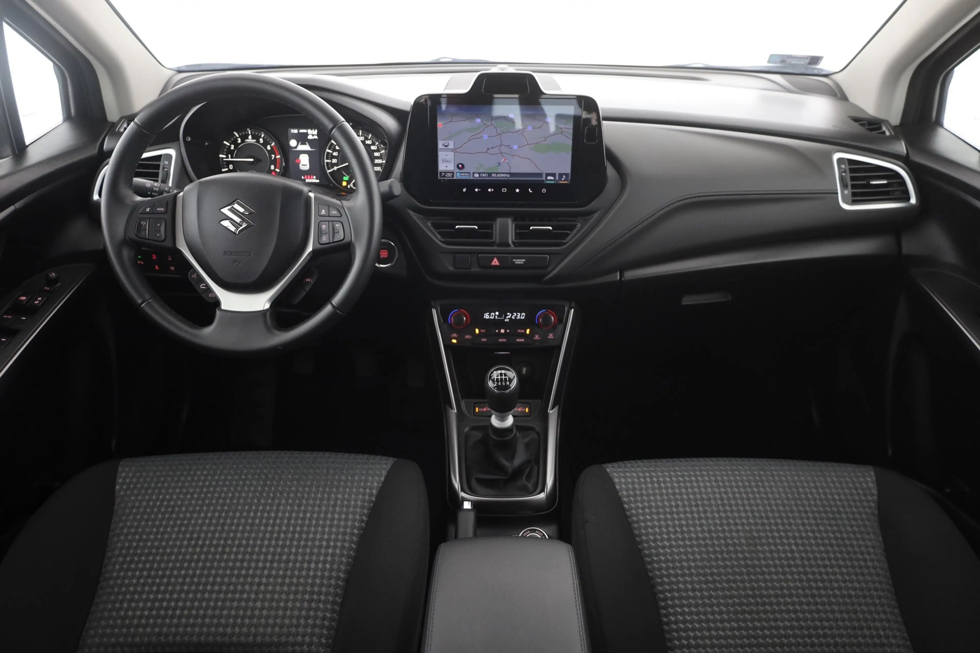 Suzuki SX4 S-Cross S-Cross 1.4 4WD LED ACC Navi Kamera Sitzheizung — photo 9