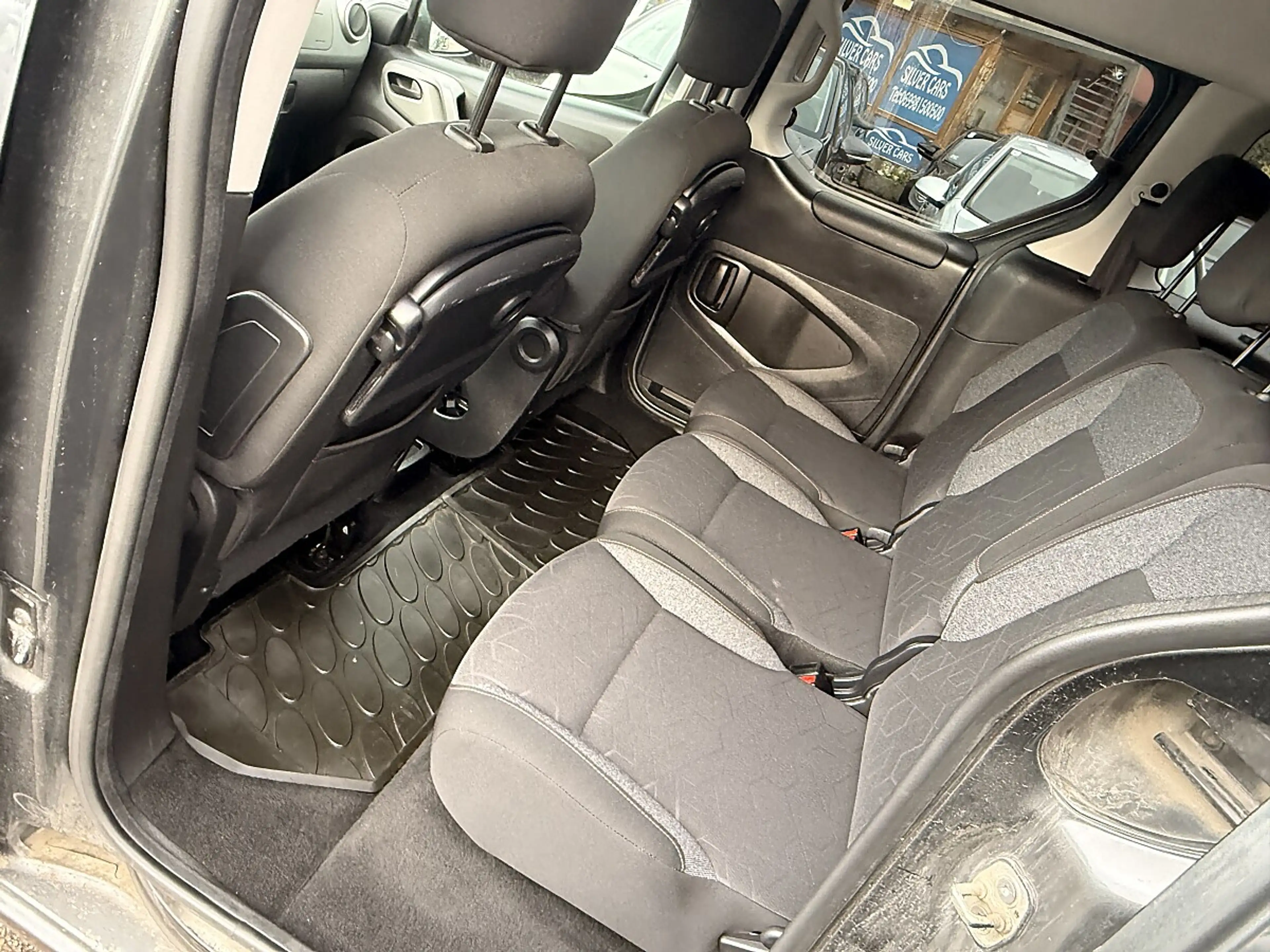 Peugeot Partner Tepee Active 1,6 BHDI 100 S&S — photo 14