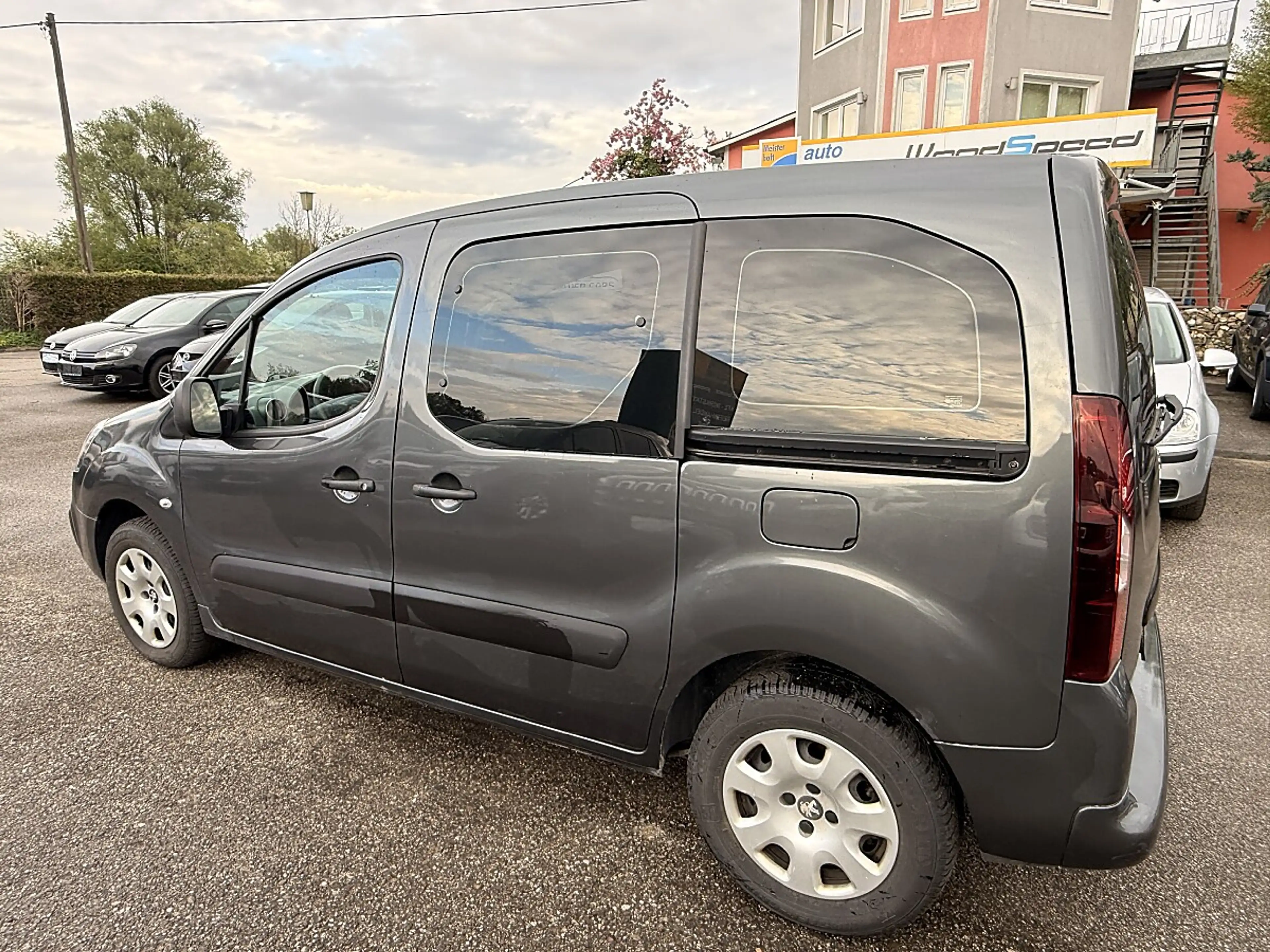 Peugeot Partner Tepee Active 1,6 BHDI 100 S&S — photo 5