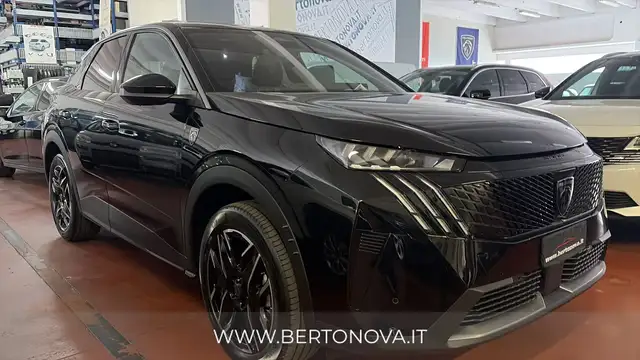 Peugeot 3008 view 5