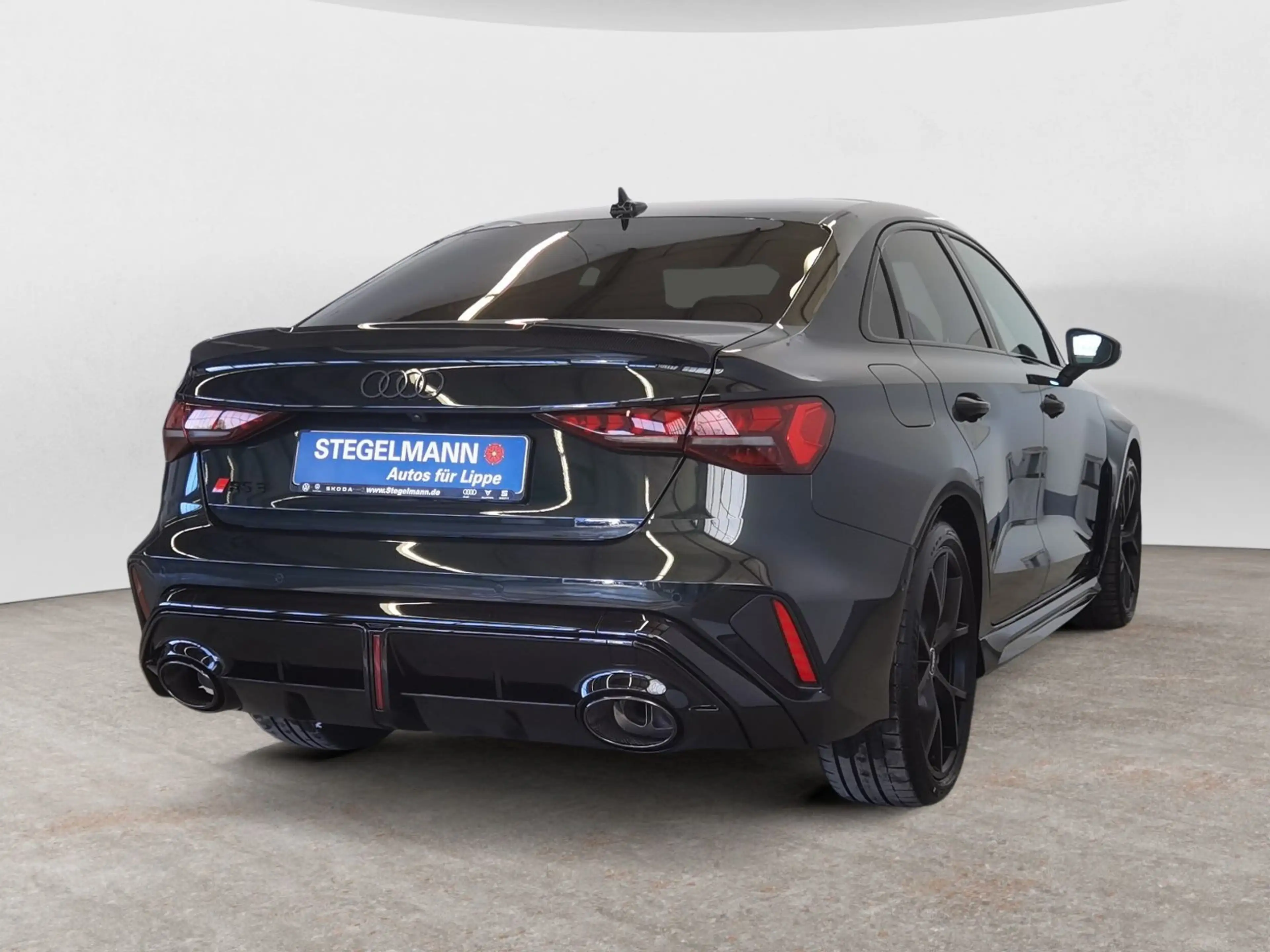 Audi RS3 S tronic MATRIX LED SONOS MMI+ PA — photo 7