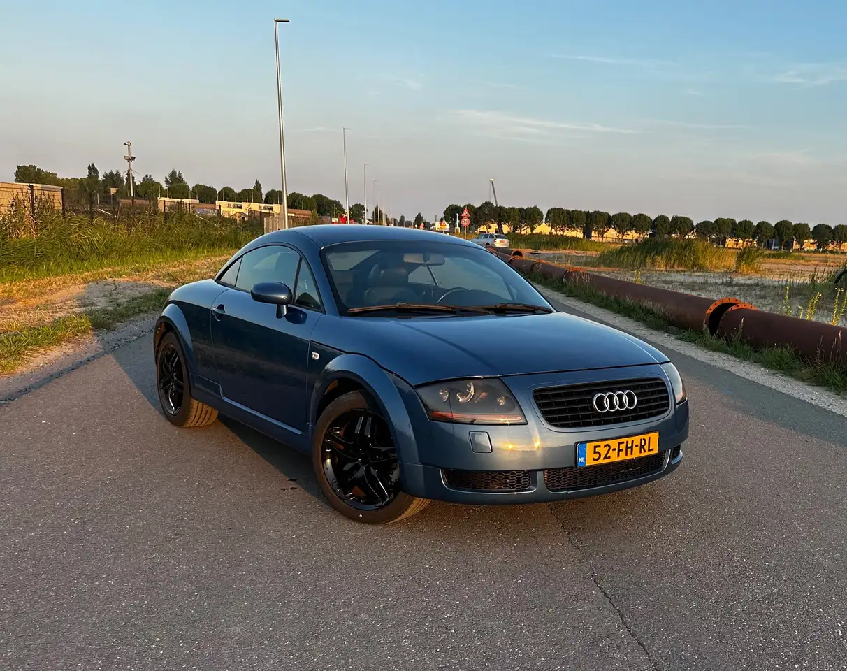 Audi TT 1.8 5V Turbo, foto 1