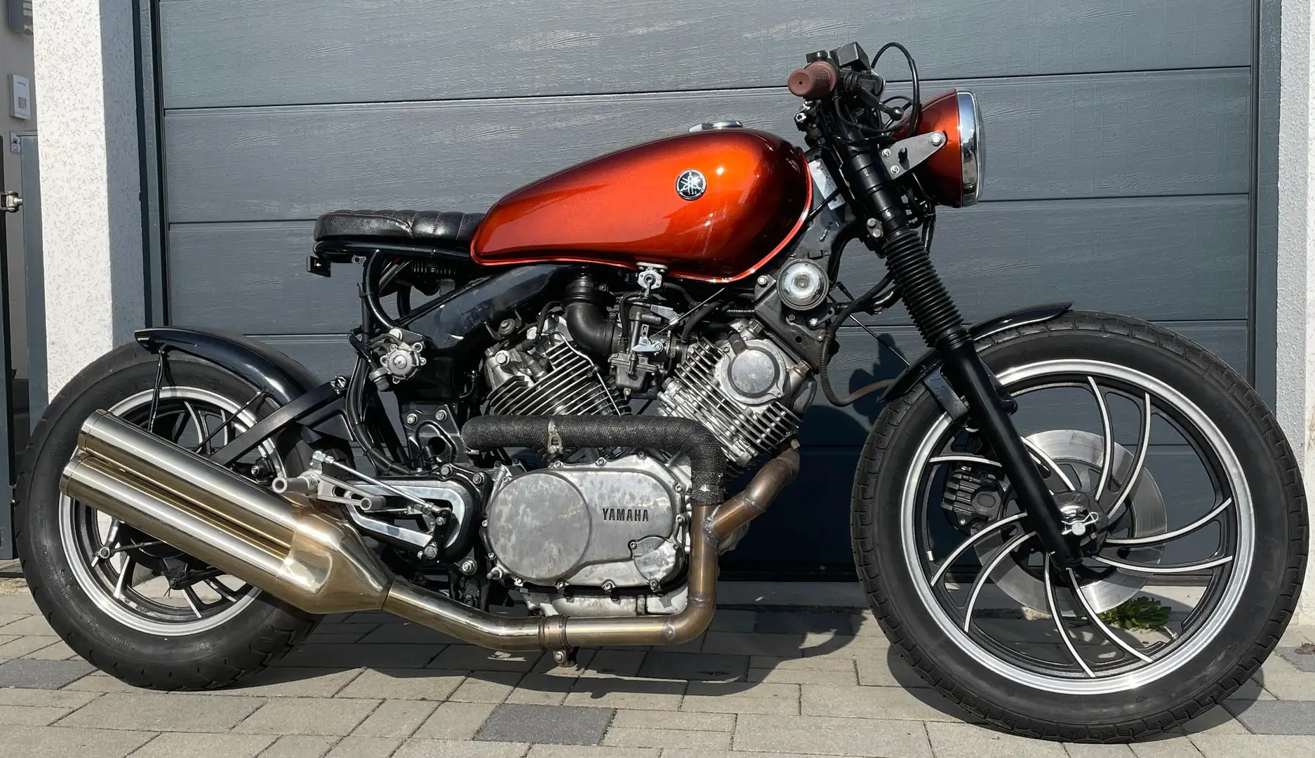 Yamaha XV 750 Umbau mit TÜV Portocaliu - 1