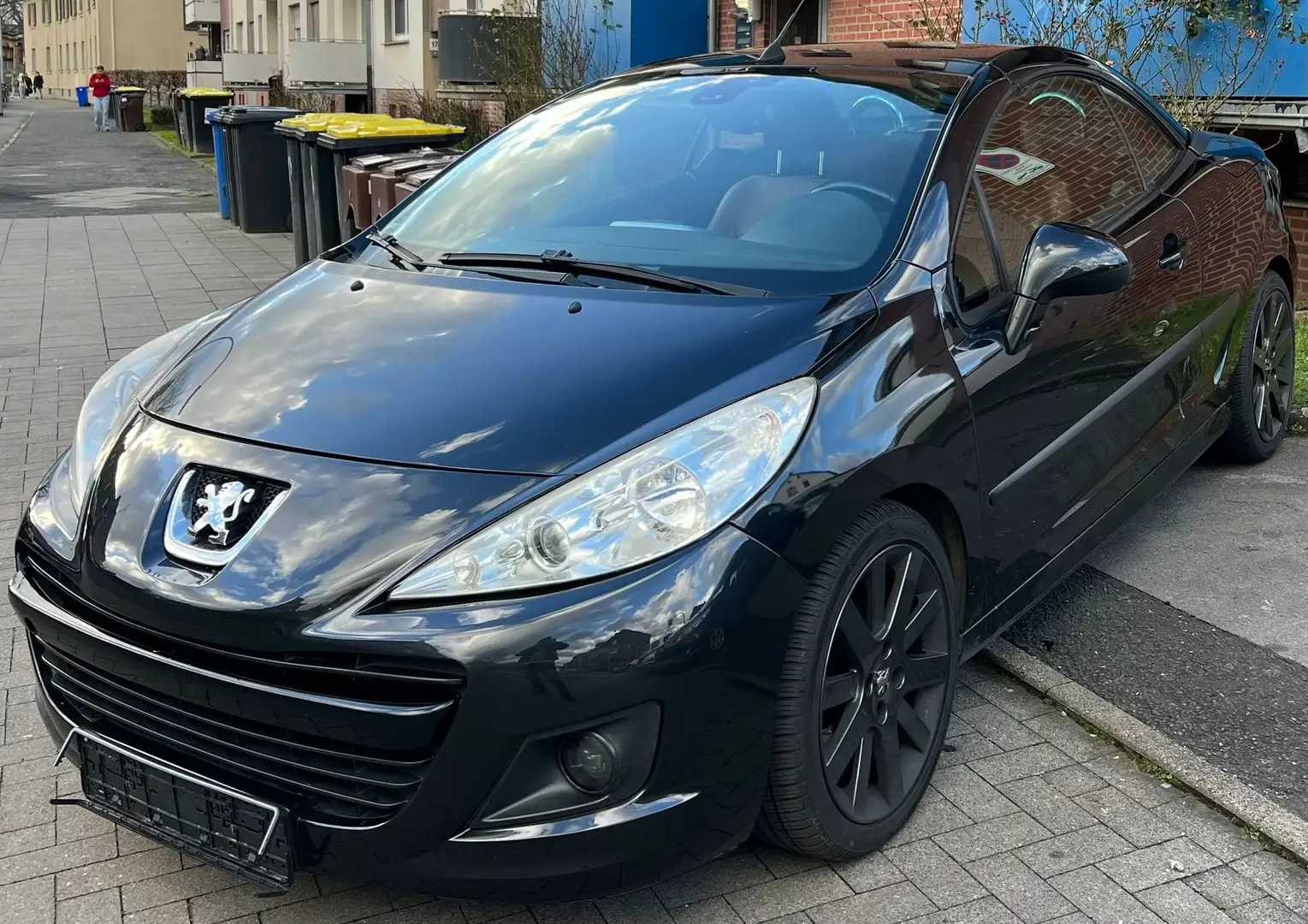 Peugeot 207 CC Sport *LEDER-ALLWETTER-TÜV NEU Noir - 1