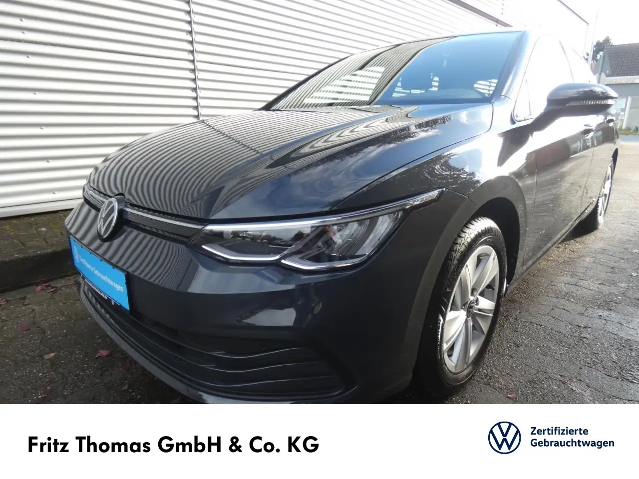Volkswagen Golf Life Golf VIII 2.0 TDI DSG Life LED Navi AHK PDC SHZ — photo 1 of 14