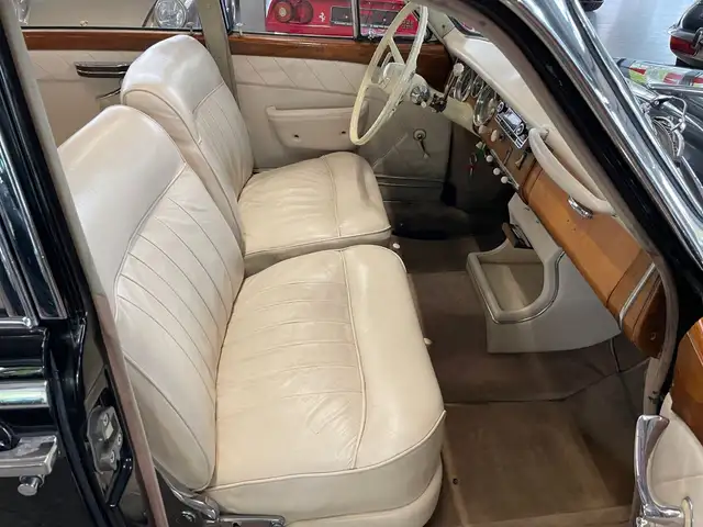BMW Unknown Model view 13