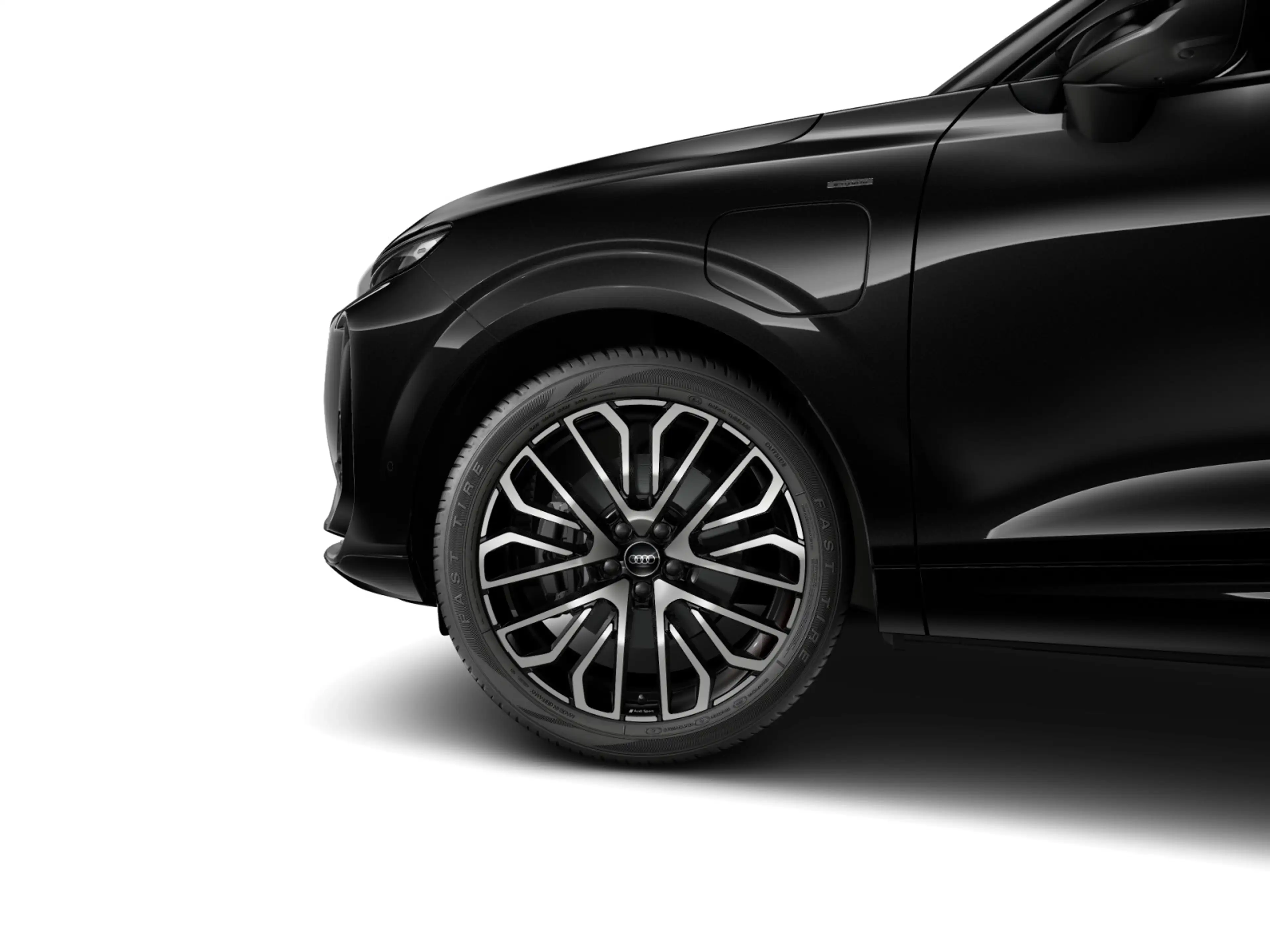 Audi Q3 eHybrid S LINE MATRIX NAVI AHK LM20 — photo 4