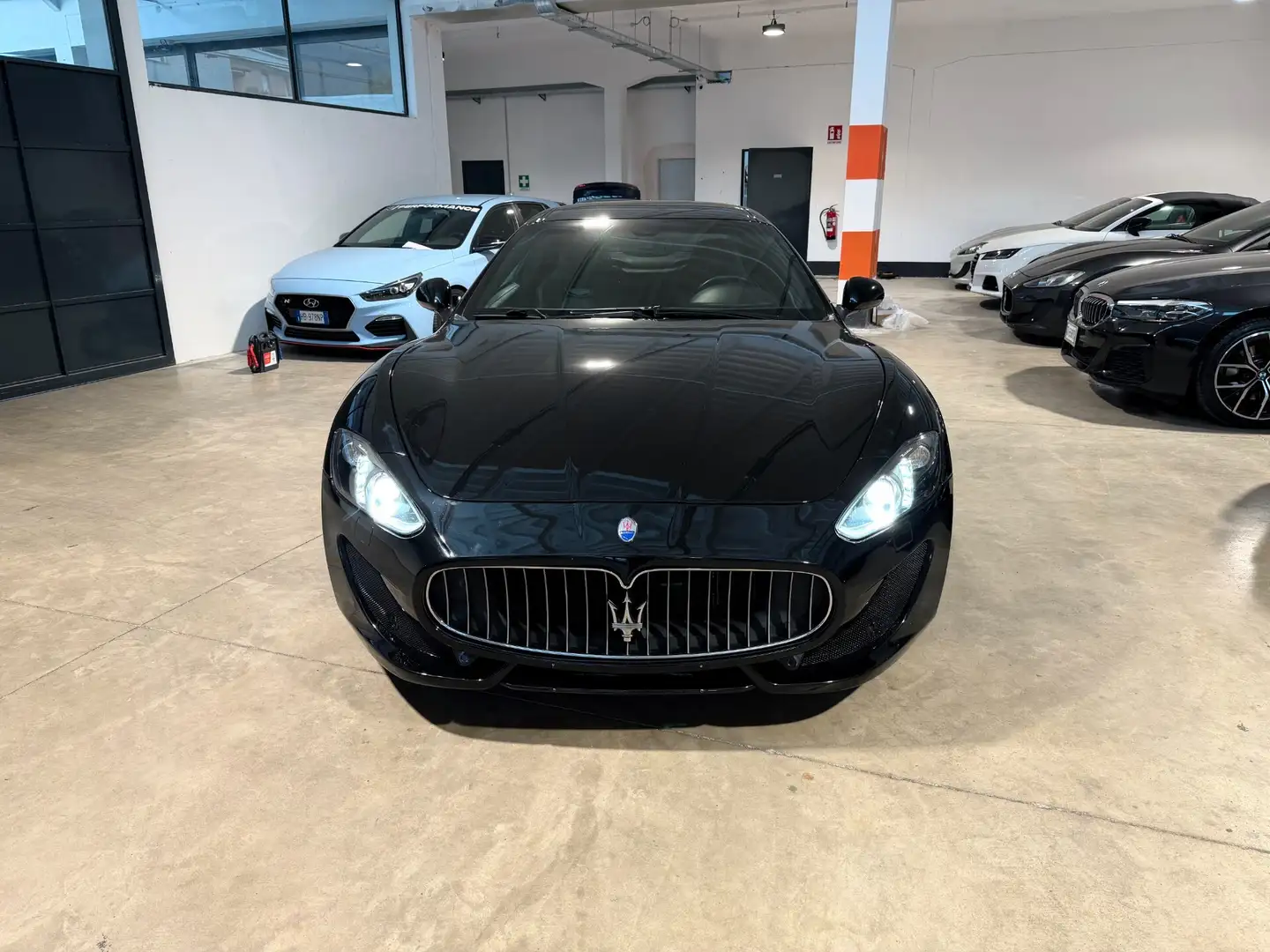 Maserati GranTurismo 4.7 V8 CONDIZIONI IMPECCABILI-GARANZIA Schwarz - 2