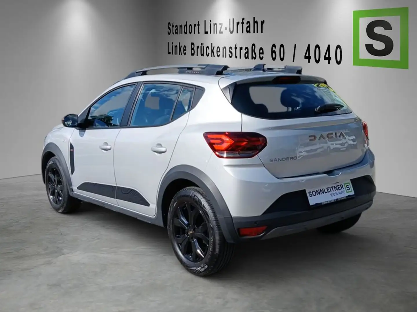 Dacia Sandero SANDERO Stepway Extreme TCe 90 Grau - 2