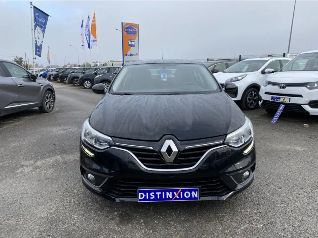 Renault Megane Citadine 5 portes — photo 12