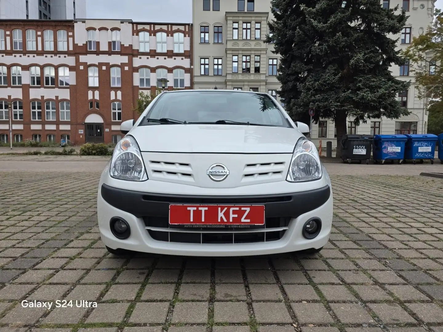 Nissan Pixo 1.0 Benzin acenta Weiß - 2