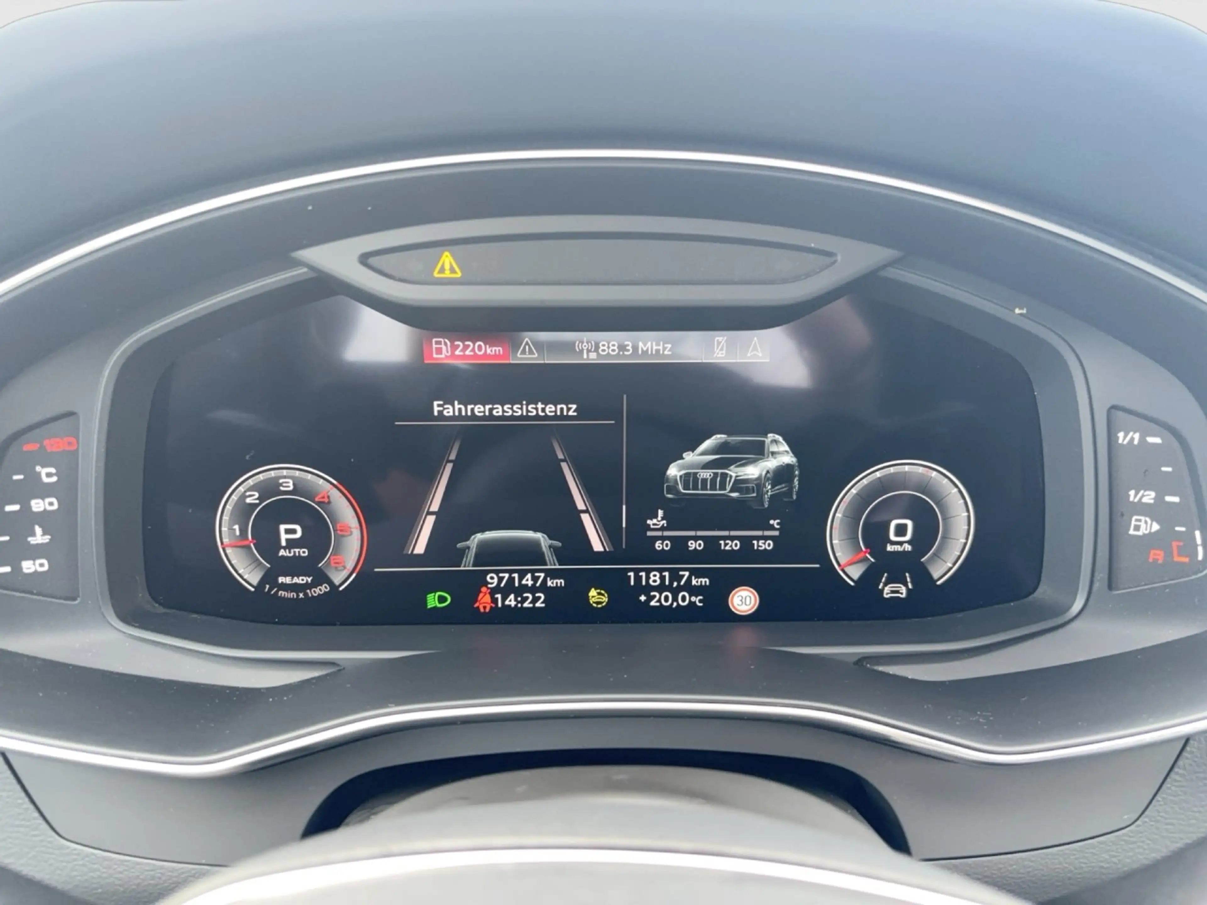 Audi A6 allroad 55 TDI quattro tiptronic LED Navi Leder AHK Klima — photo 10