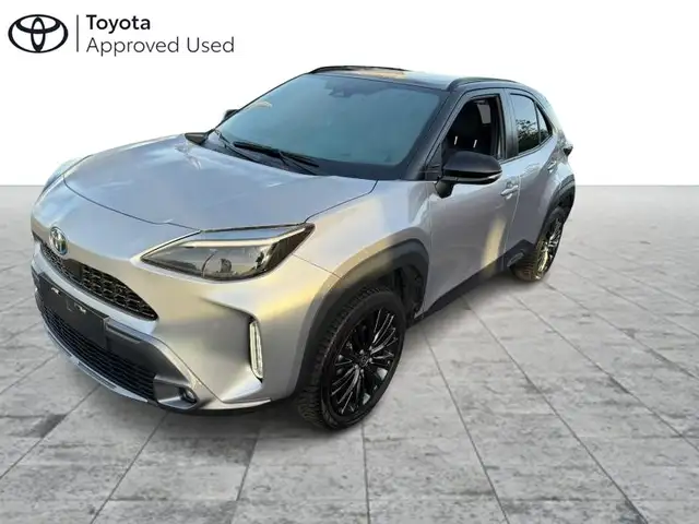 Toyota Yaris Cross Adventure & Comfort Pack & Pano Yaris Cross 1.5 Hy