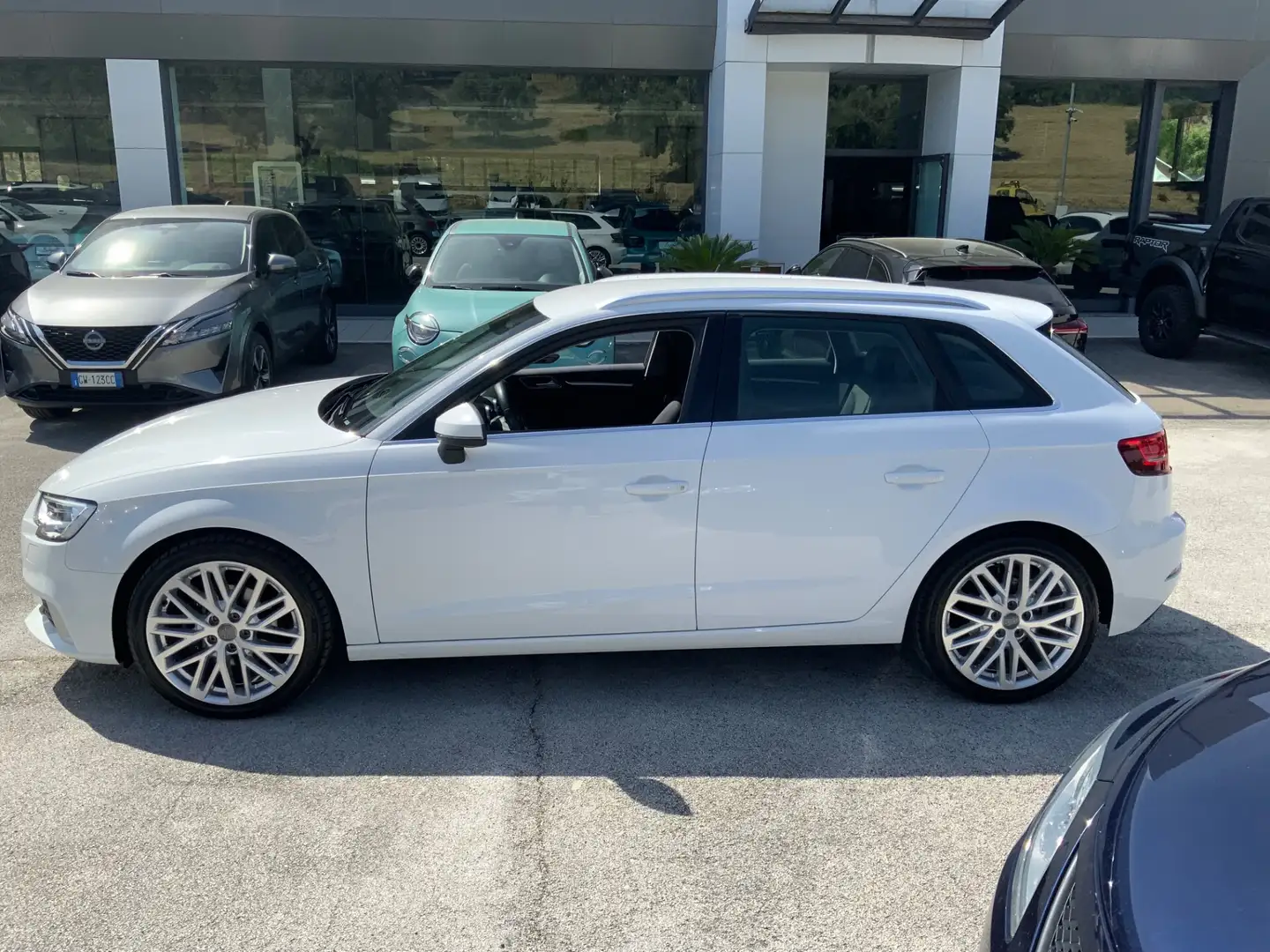 Audi A3 A3 SPB 30 TDI Sport Bianco - 1