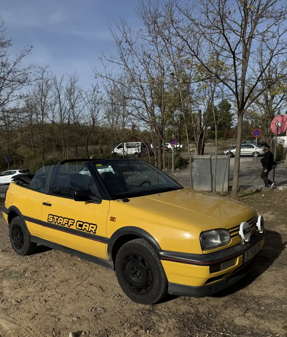 Volkswagen Golf Cabriolet 2.0 Avantgarde - 1