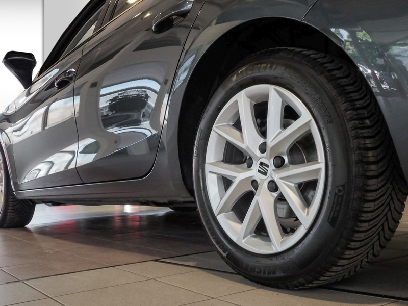 SEAT Leon STYLE 2.0 TDI — photo 5