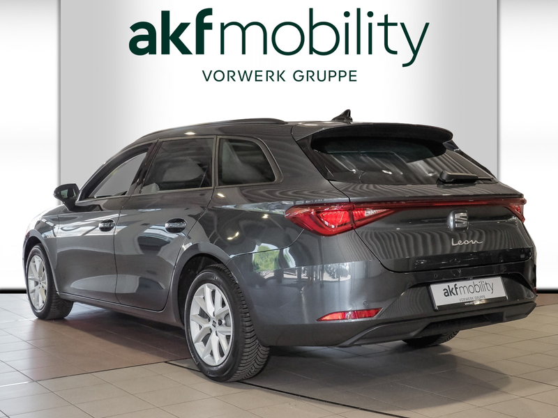 SEAT Leon STYLE 2.0 TDI — photo 4