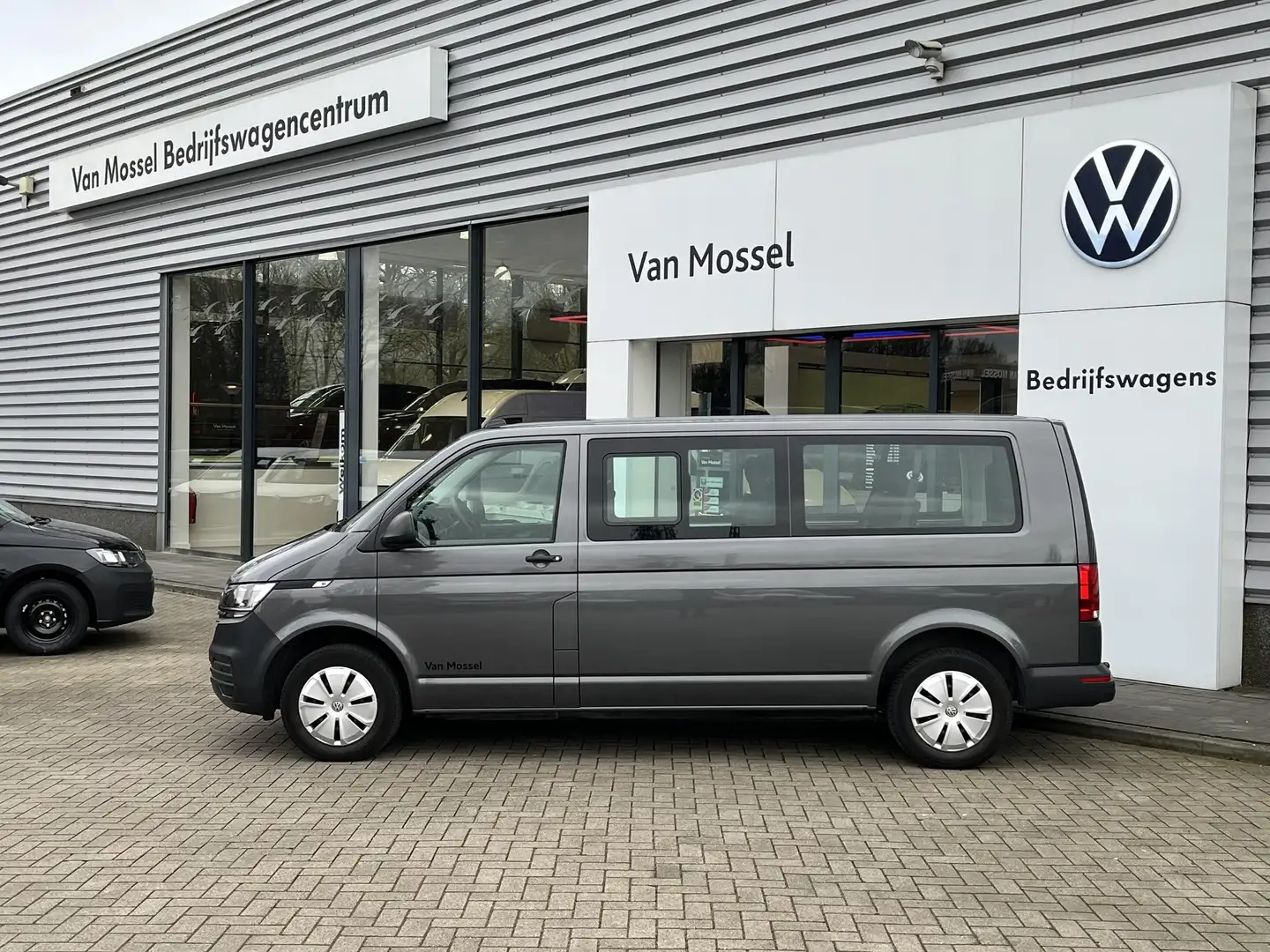Volkswagen 2.0 TDI L2H1 150 PK | Automaat | Airco | Voorstoel Gris - 2