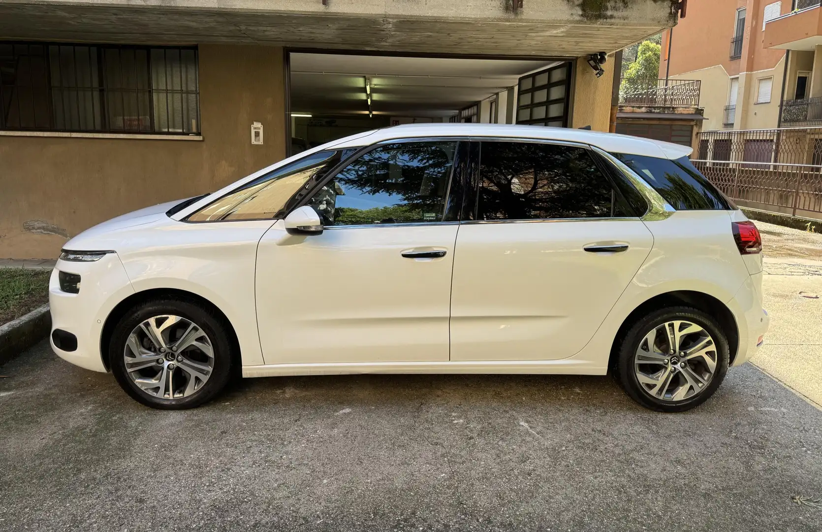 Citroen C4 Picasso 1.6 e-hdi Exclusive 115cv Bianco - 2