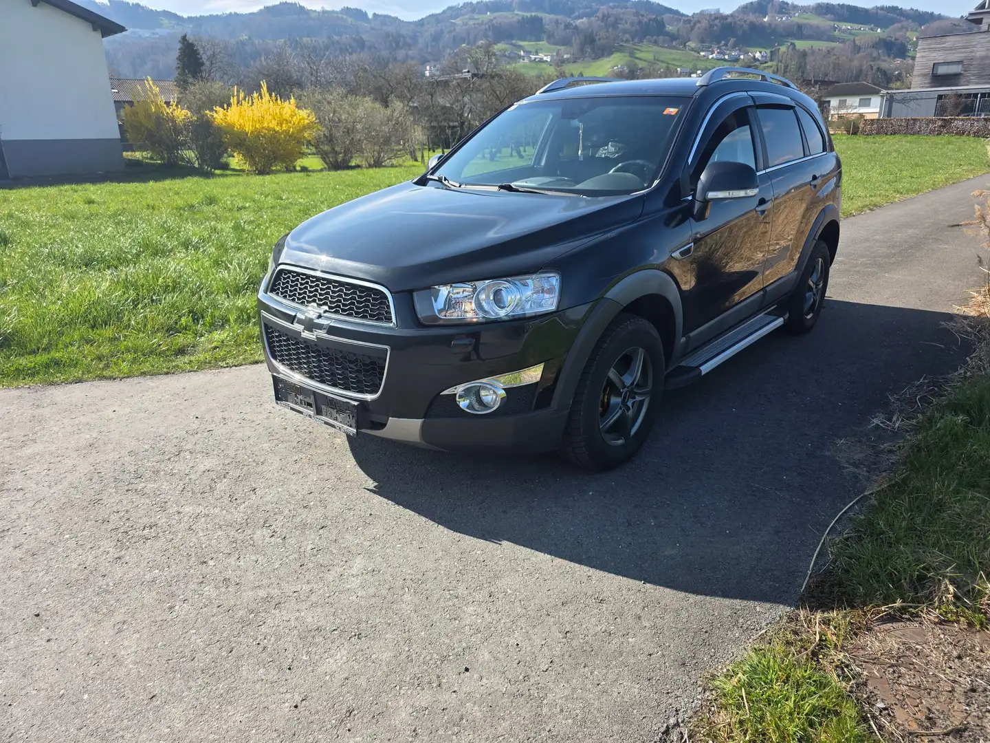 Chevrolet Captiva 2.2 D LTZ 4WD Schwarz - 1