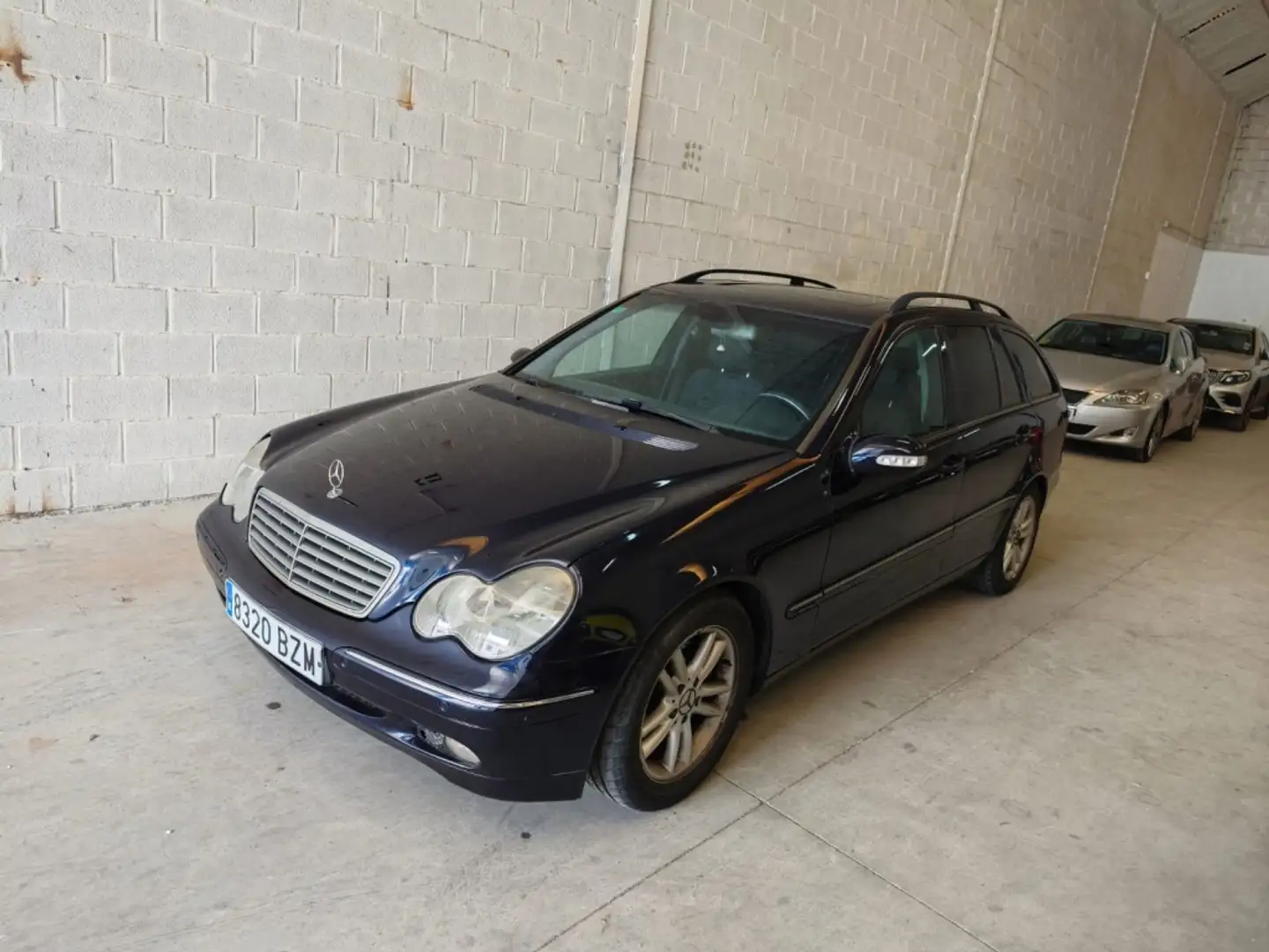 Mercedes-Benz MERCEDES-BENZ Clase C Familiar  Automático de 5 P Синій - 2