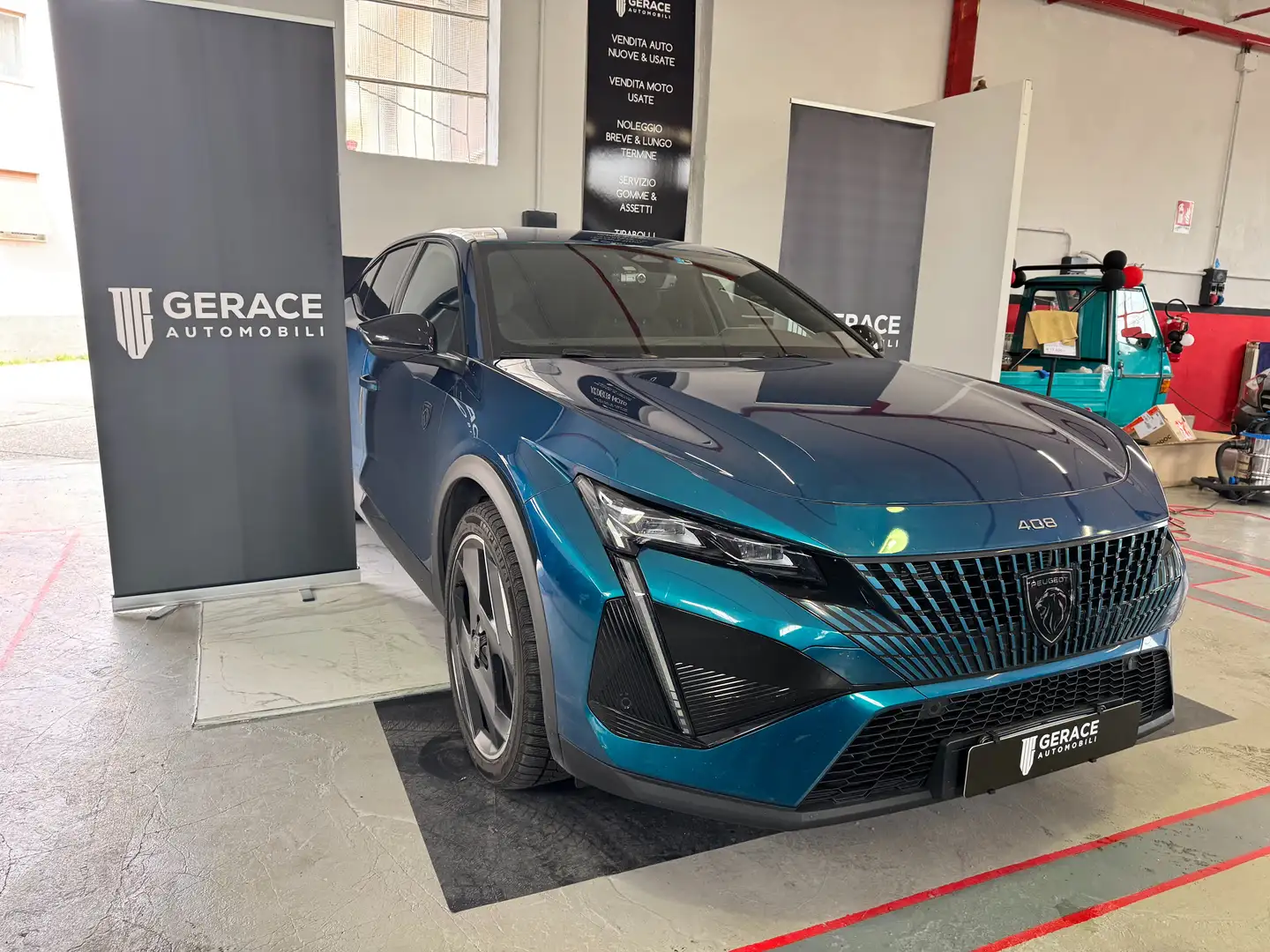 Peugeot 408 408 1.6 hybrid phev GT 225cv e-eat8 Modrá - 2