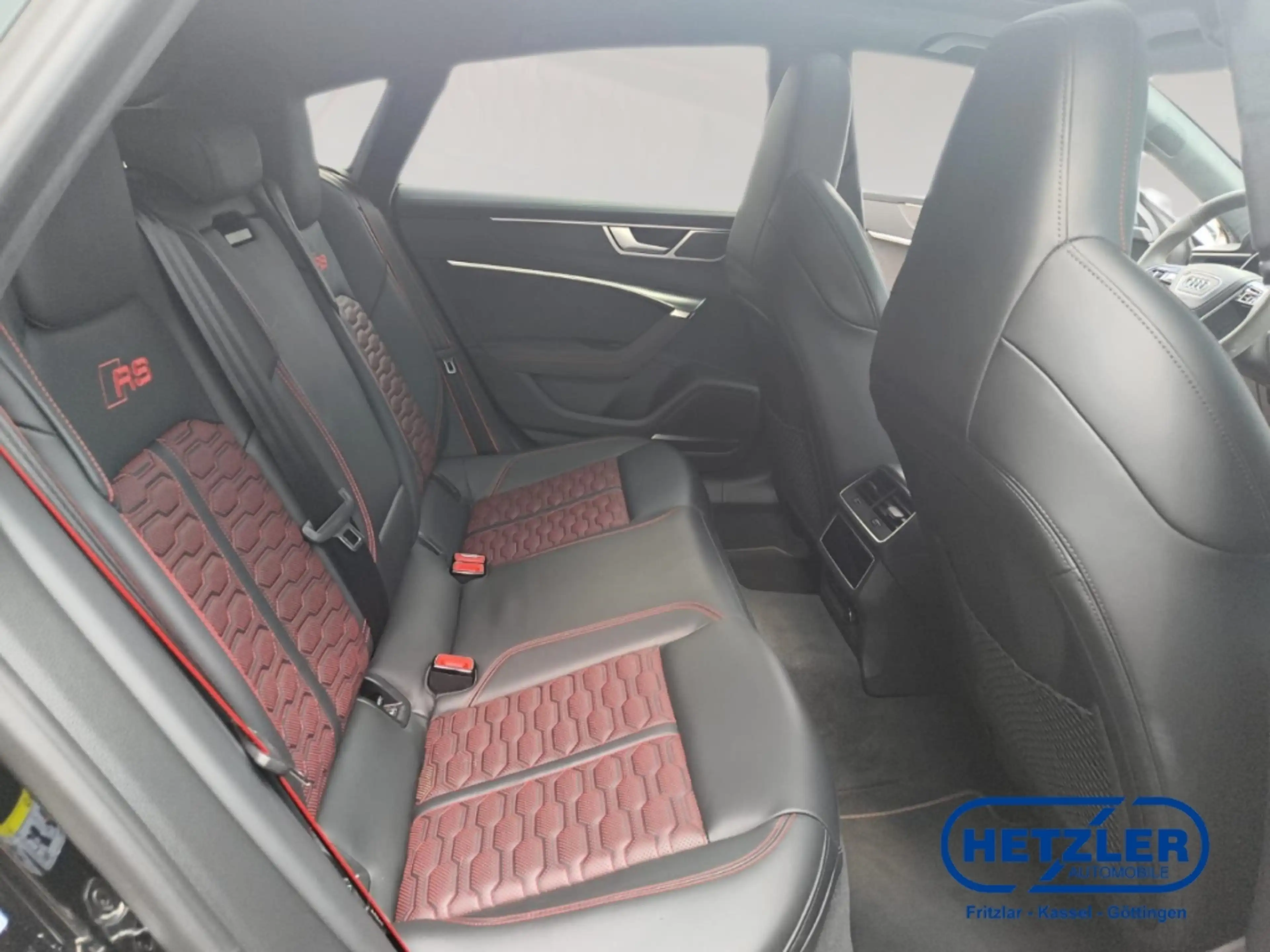 Audi RS7 Performance 4.0 TFSI inkl. Audi GARANTIE Luftfeder — photo 13