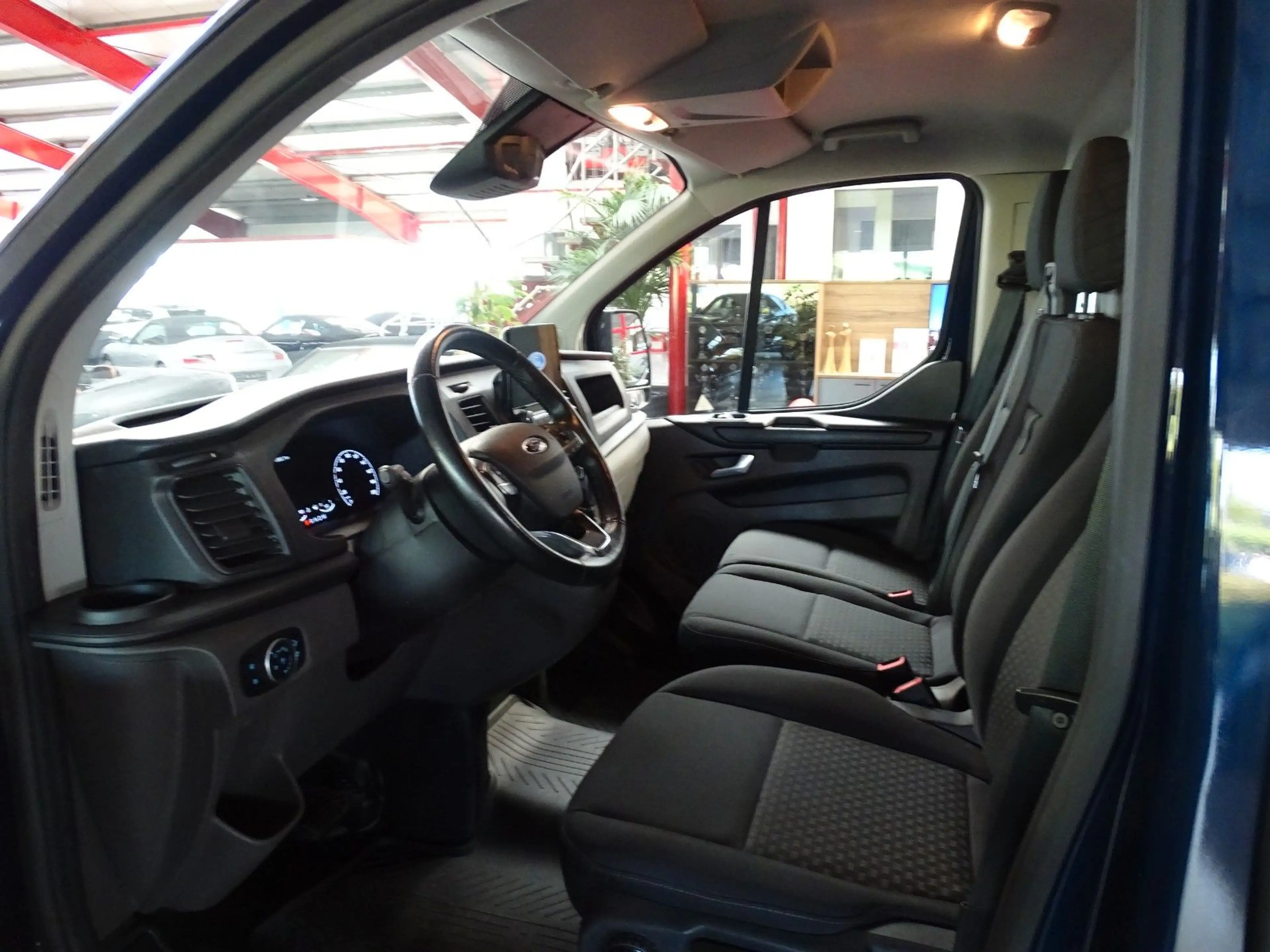Ford Transit Custom Kasten 300 L2H1 Trend*AHK+STHZ — photo 10