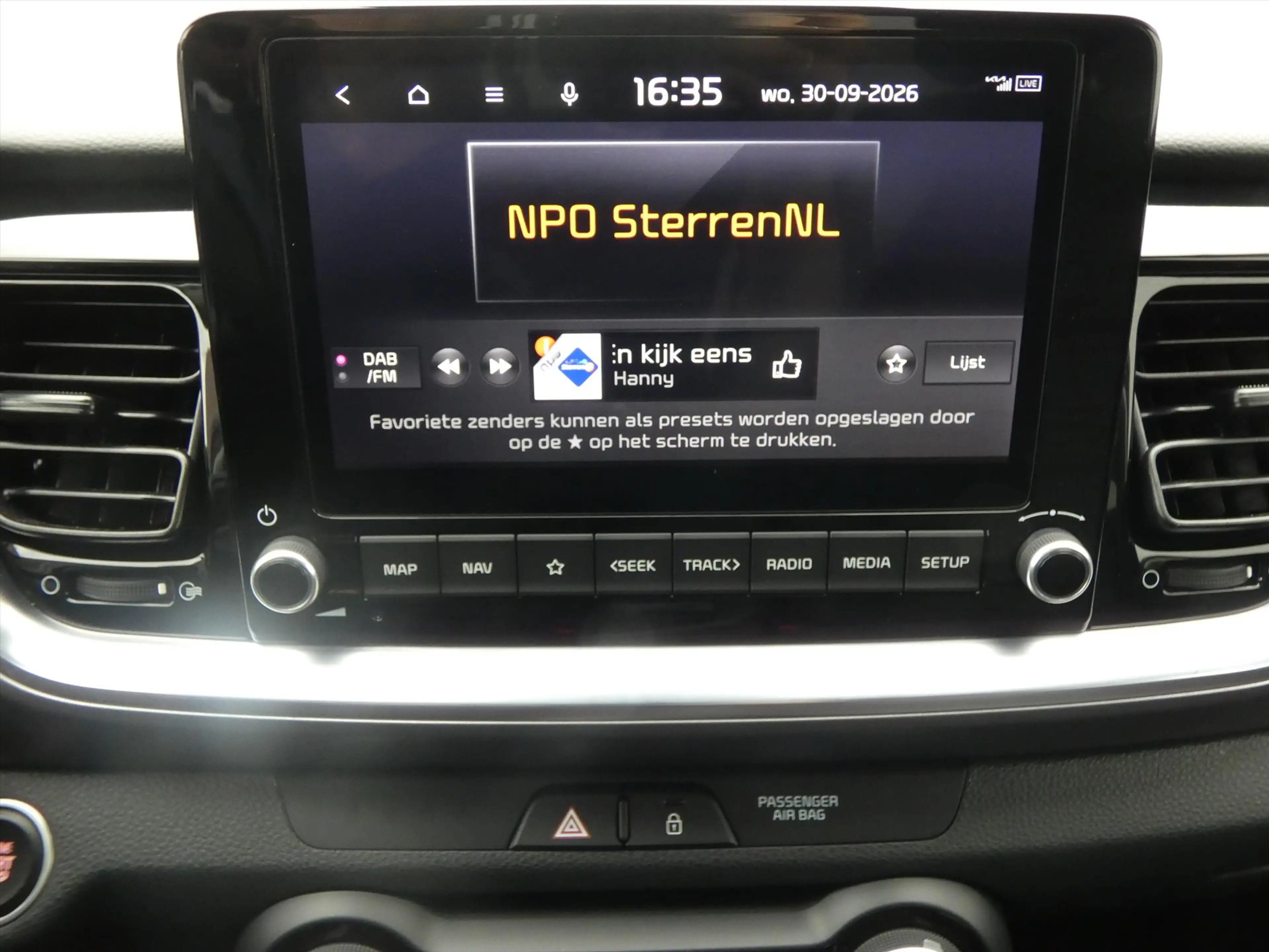 Kia Stonic 1.0 T-GDi MHEV 100pk DCT7 DynamicPlusLine — photo 18