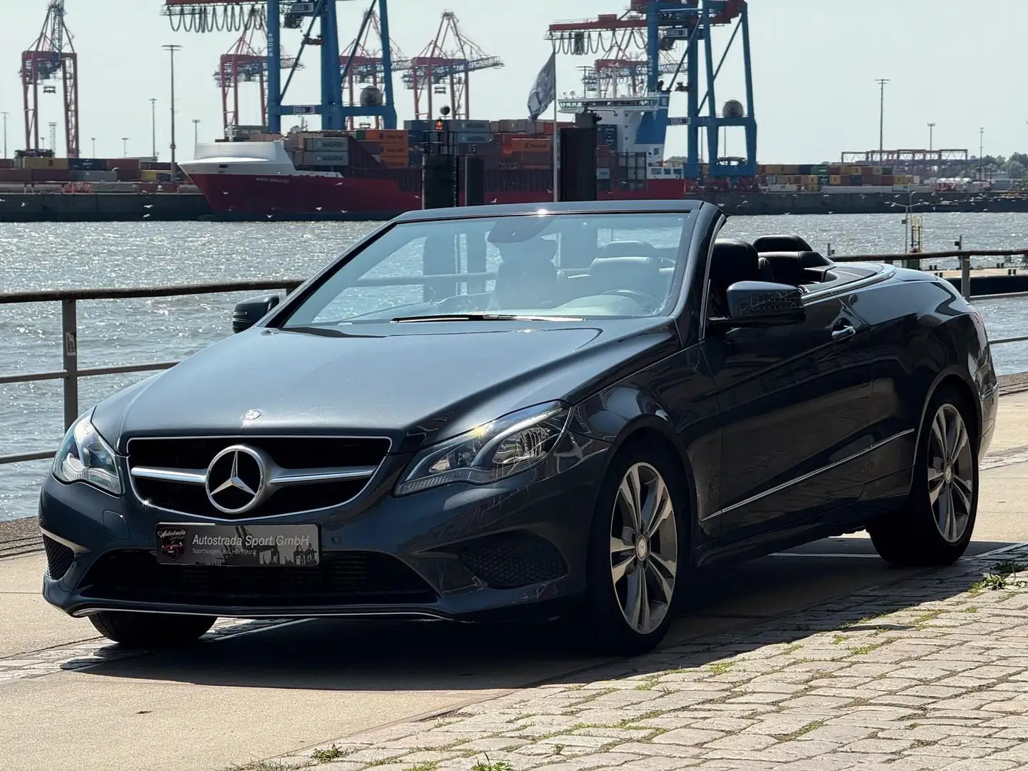 Mercedes-Benz E 200 E 200 Grau - 1