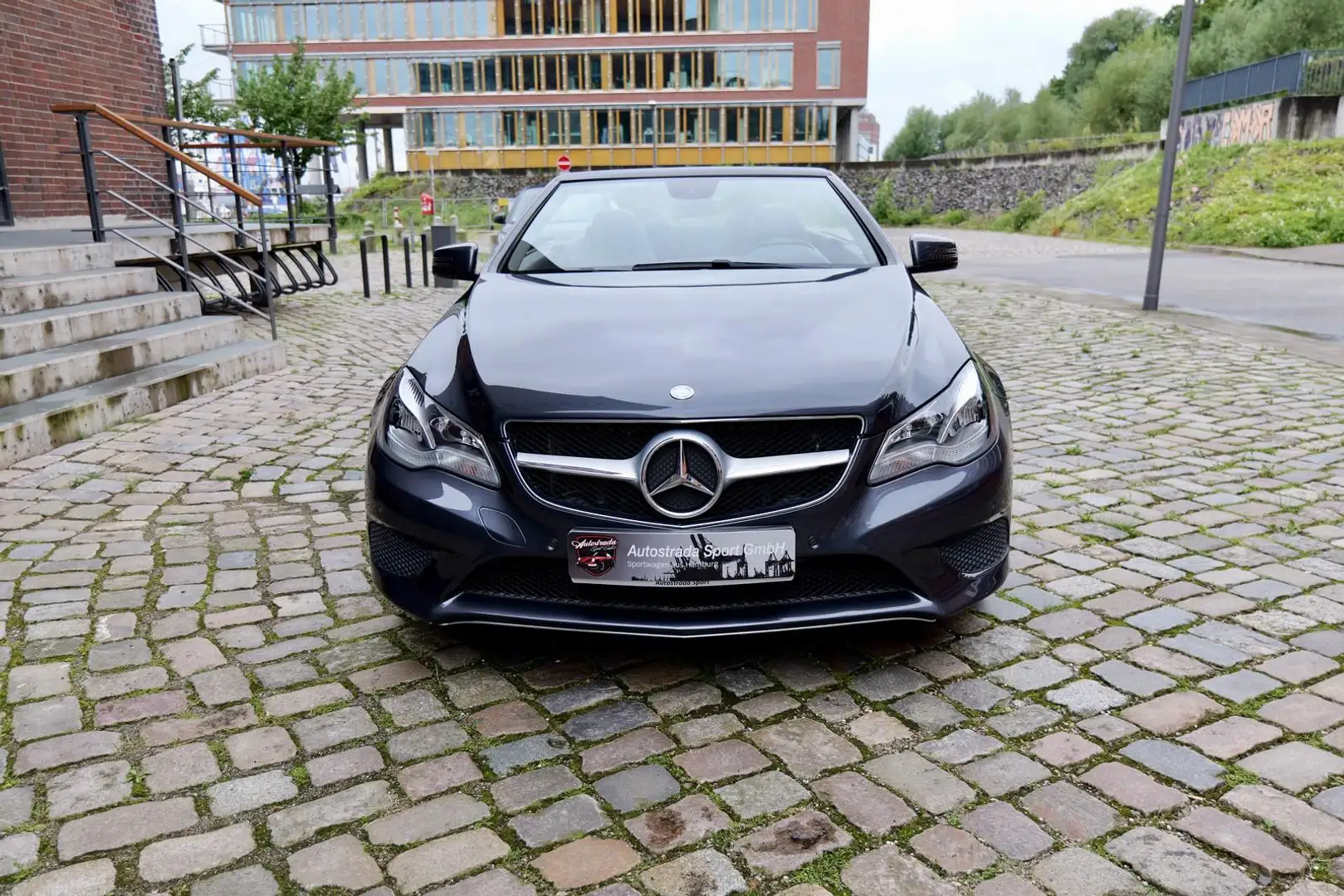 Mercedes-Benz E 200 E 200 Grau - 2