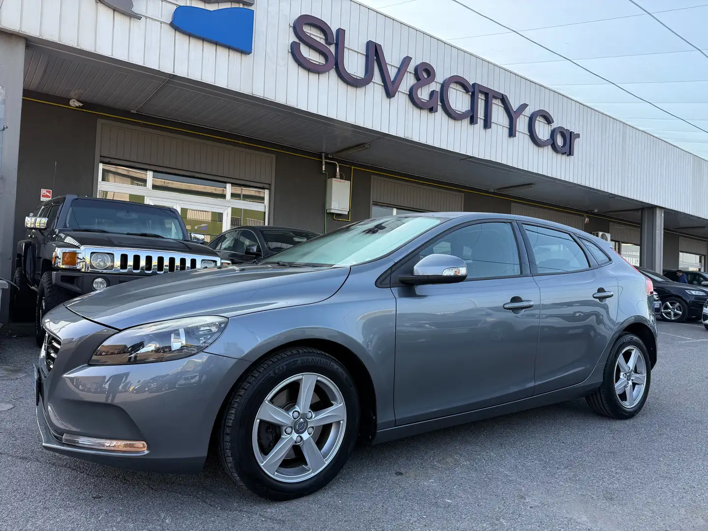 Volvo V40 V40 EURO 6  2.0 d2 Business Grigio - 1