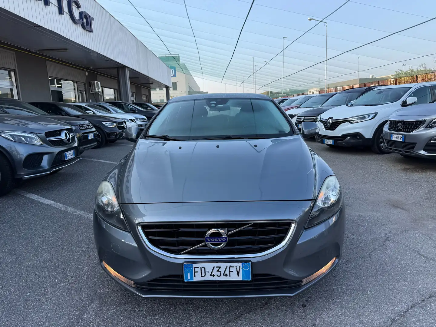 Volvo V40 V40 EURO 6  2.0 d2 Business Grigio - 2