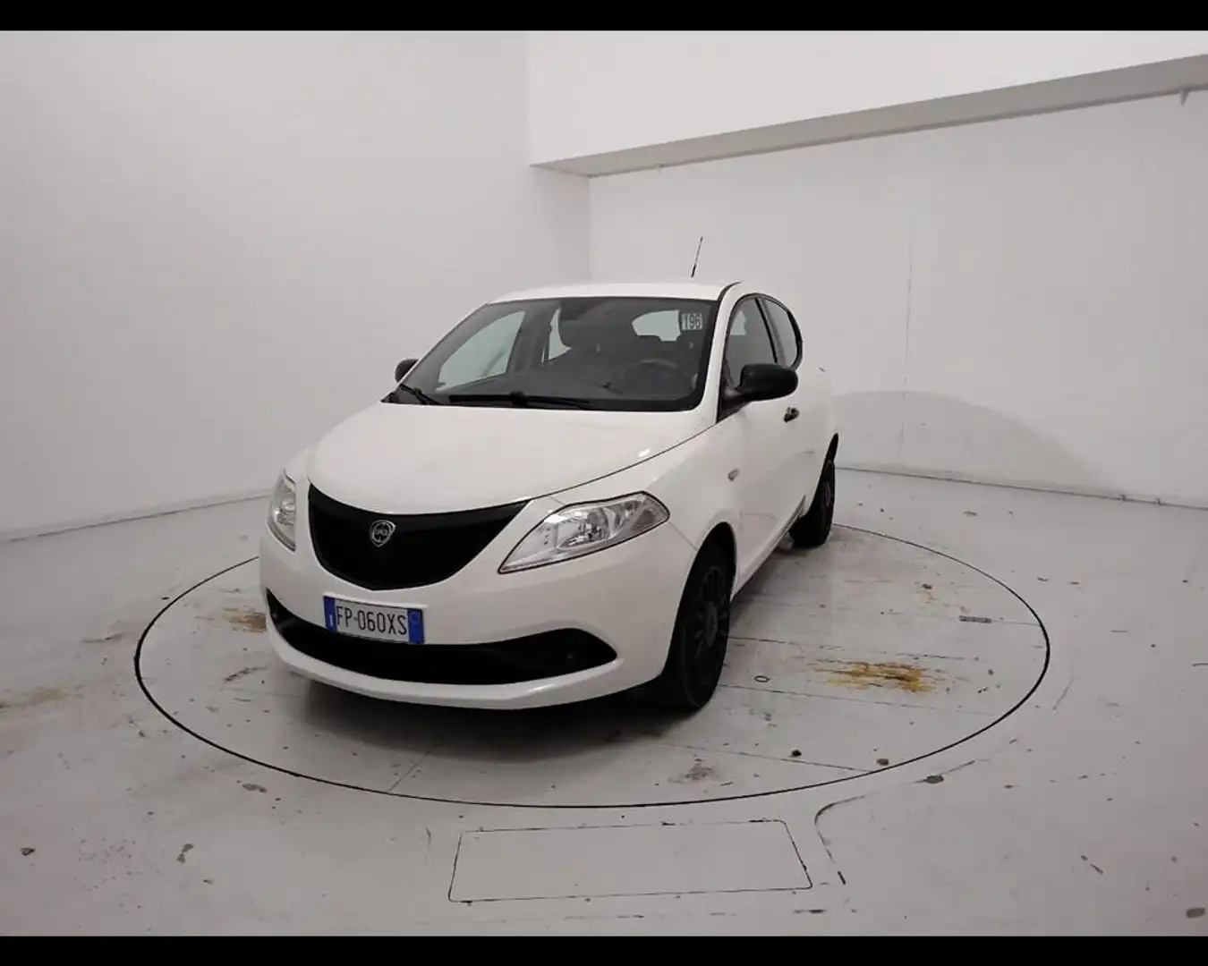 Lancia Ypsilon 1.2 Elefantino Blu s&s 69cv my19 Blanc - 1