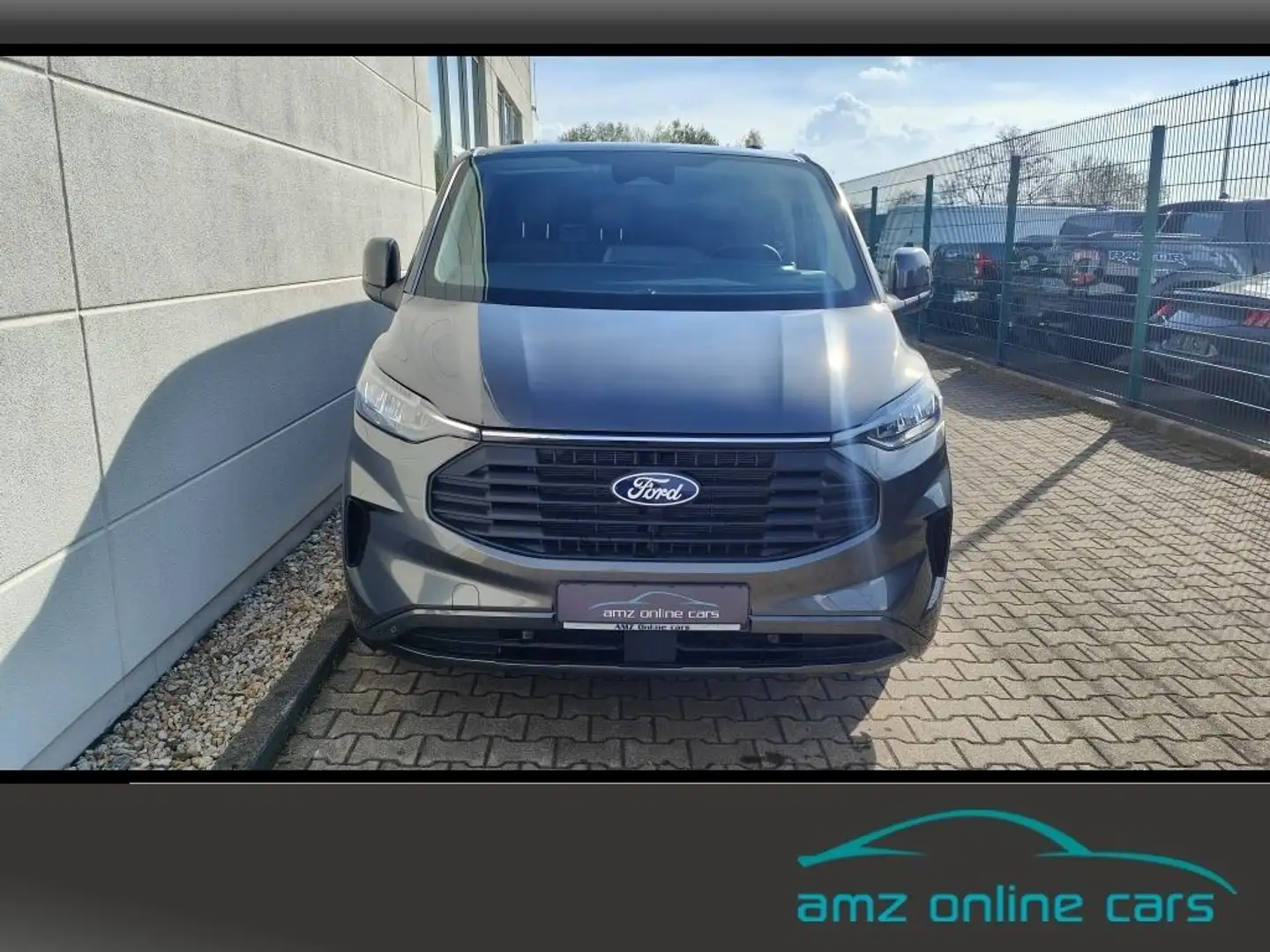 Ford Transit Custom DoKa Aut. Limited L2 LED*Kamera*S Gris - 2
