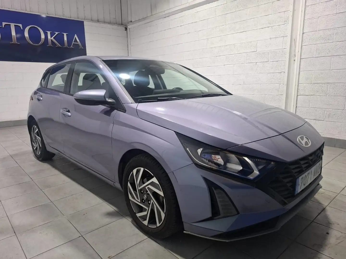 Hyundai i20 1.2 MPI Klass Blauw - 2