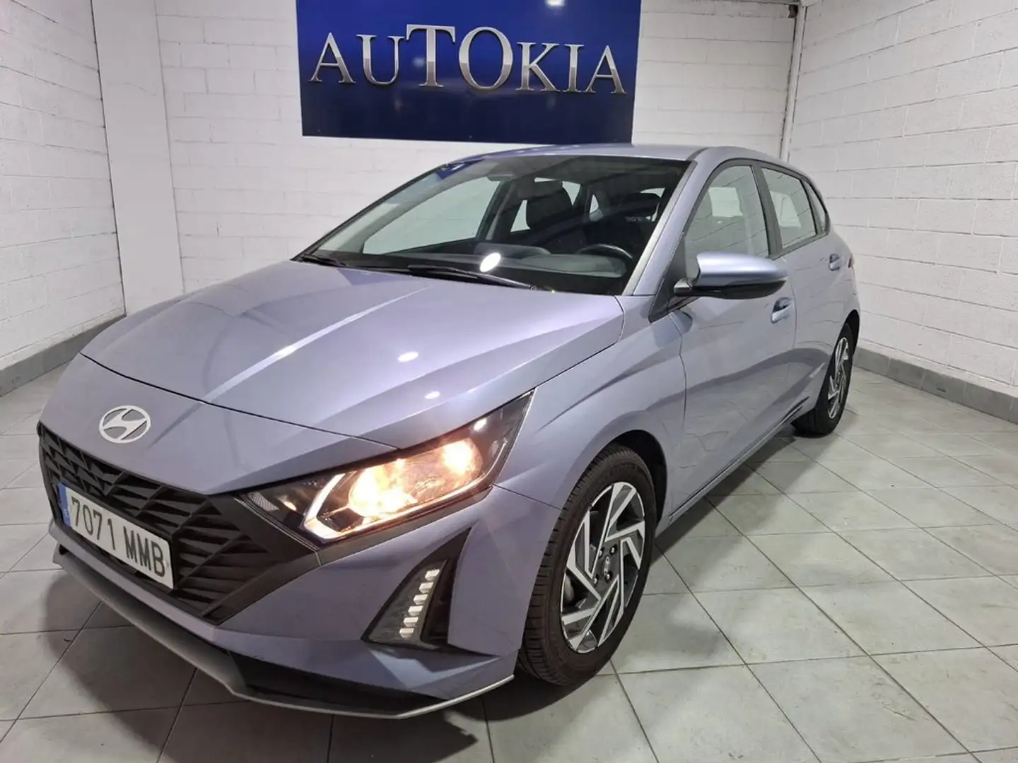 Hyundai i20 1.2 MPI Klass Bleu - 1