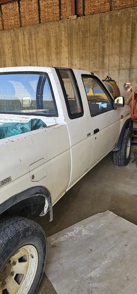 Nissan King Cab 2.5d, foto 2