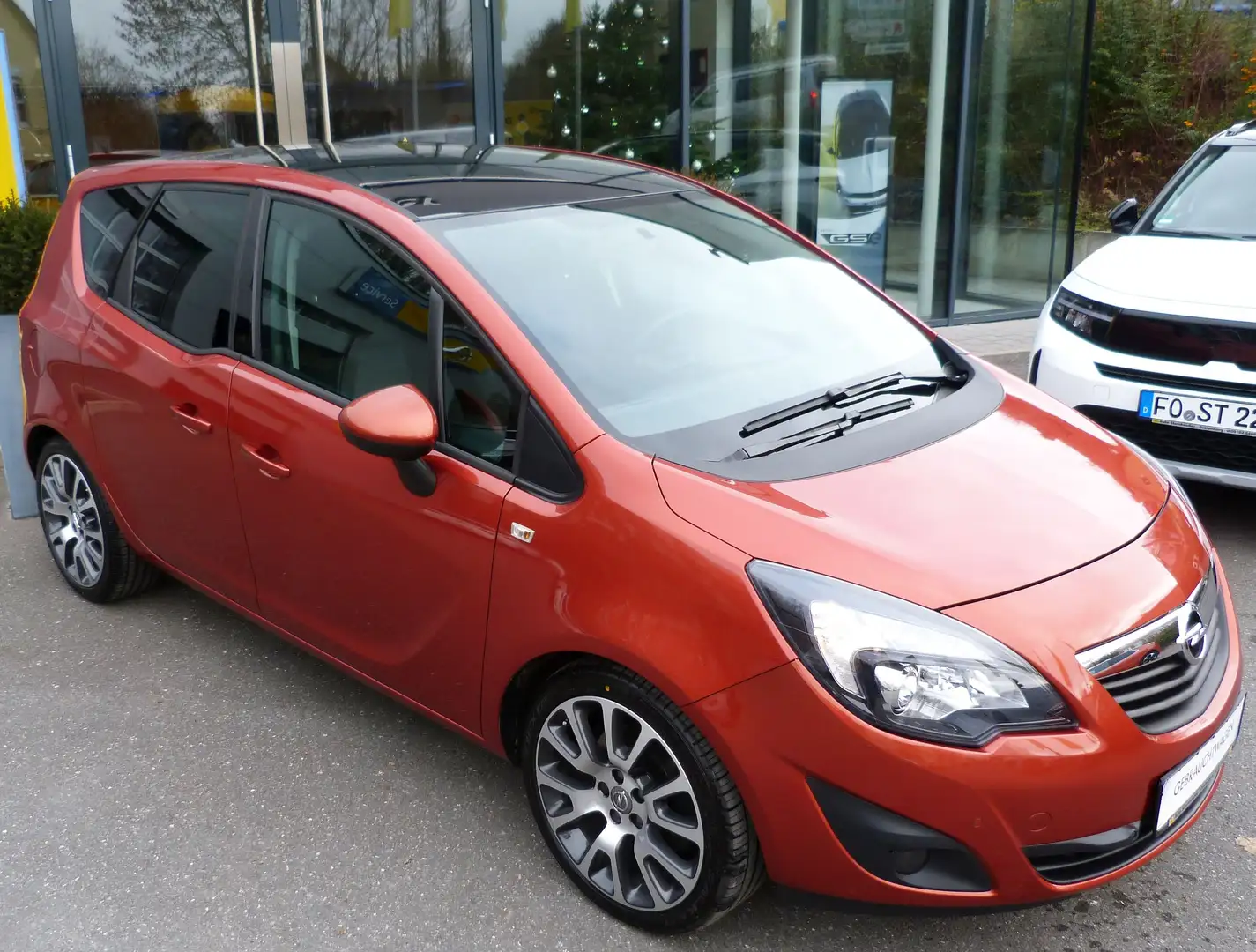 Opel Meriva Meriva 1.4 Color Edition - AHK - Winterpaket Orange - 2