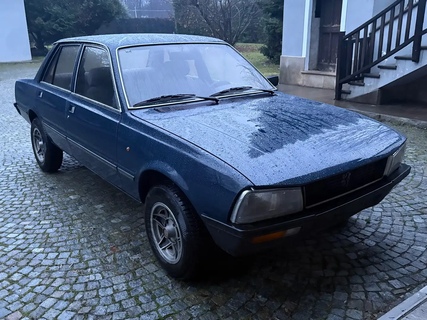 Peugeot 505 505 2.0 TI Blau - 1