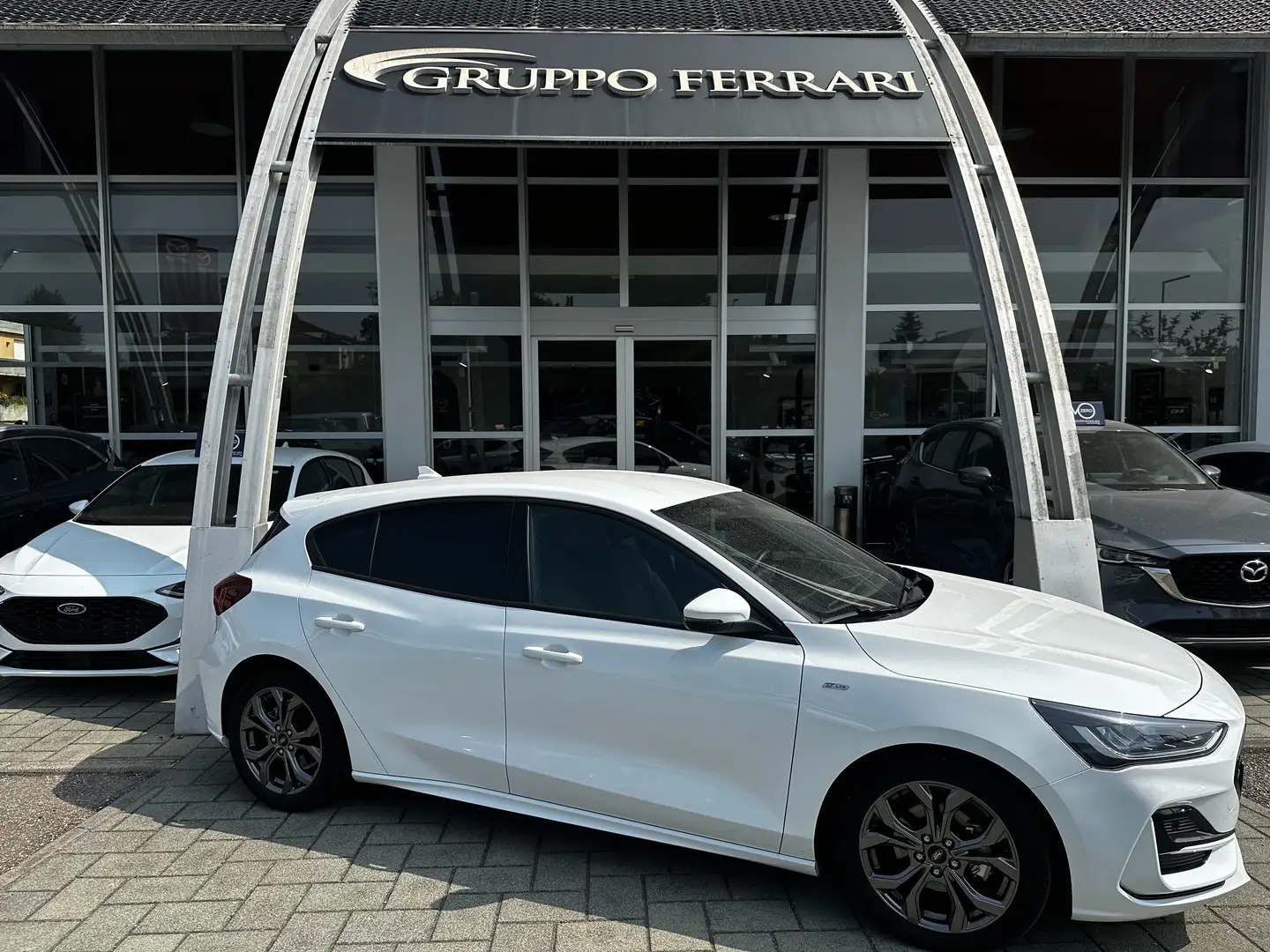 Ford Focus Focus 1.0 ecoboost h ST-Line 125cv Blanc - 1