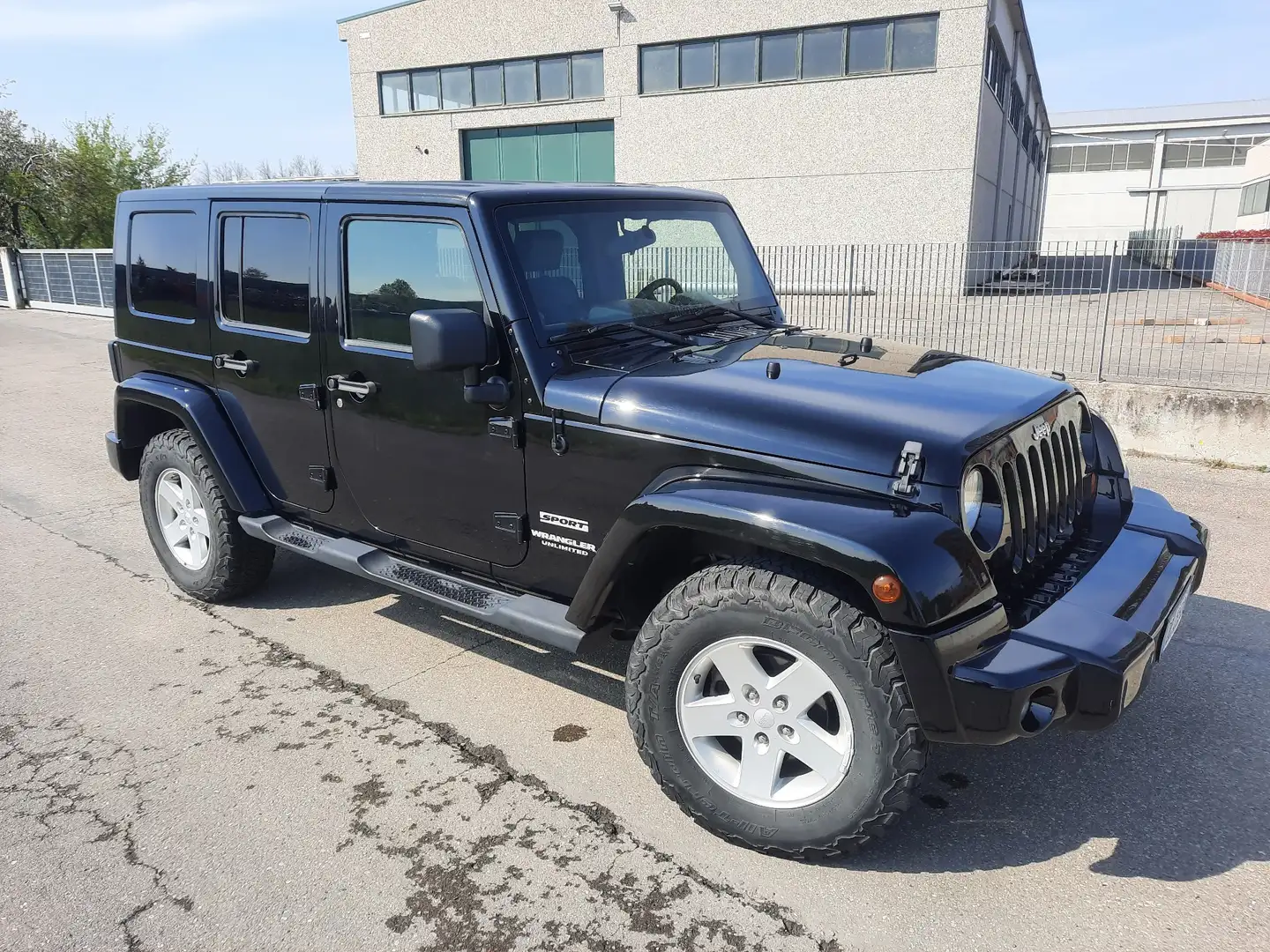 Jeep Wrangler Unlimited 2.8 crd Sport dpf - 1
