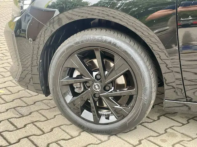 Opel Corsa view 8