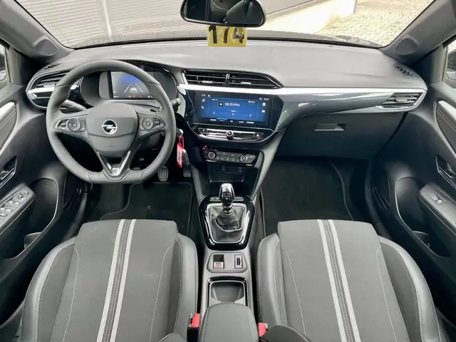 Opel Corsa view 10