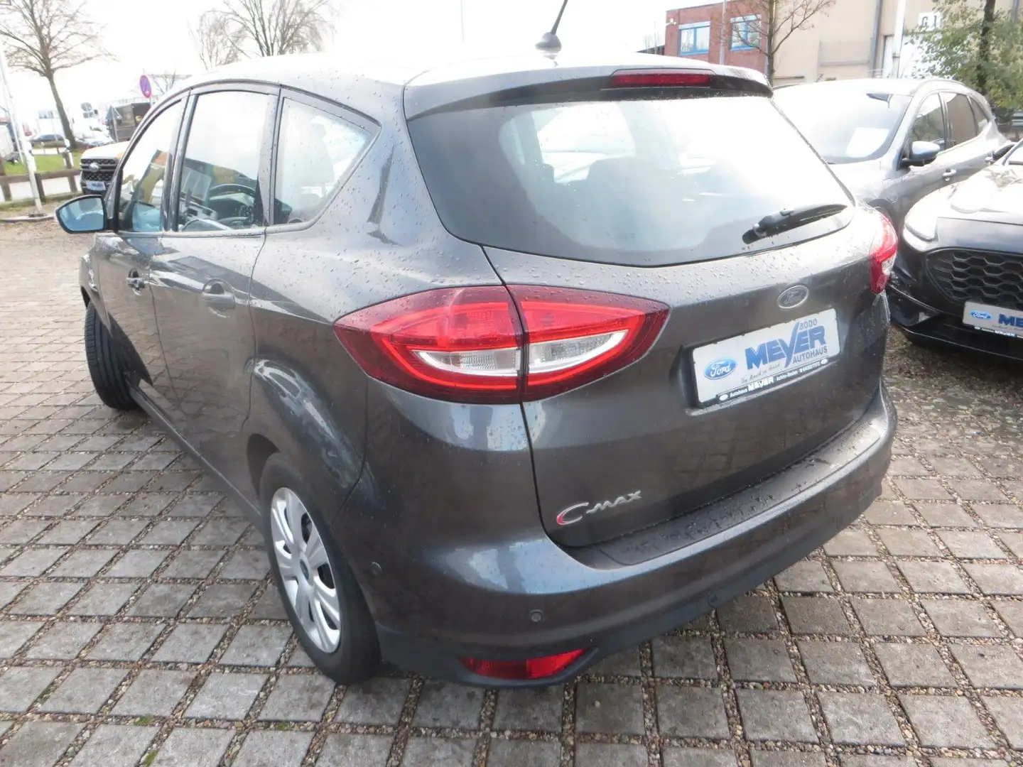Ford C-Max C-MAX Cool & Connect, Anhängerkupplung Grau - 2