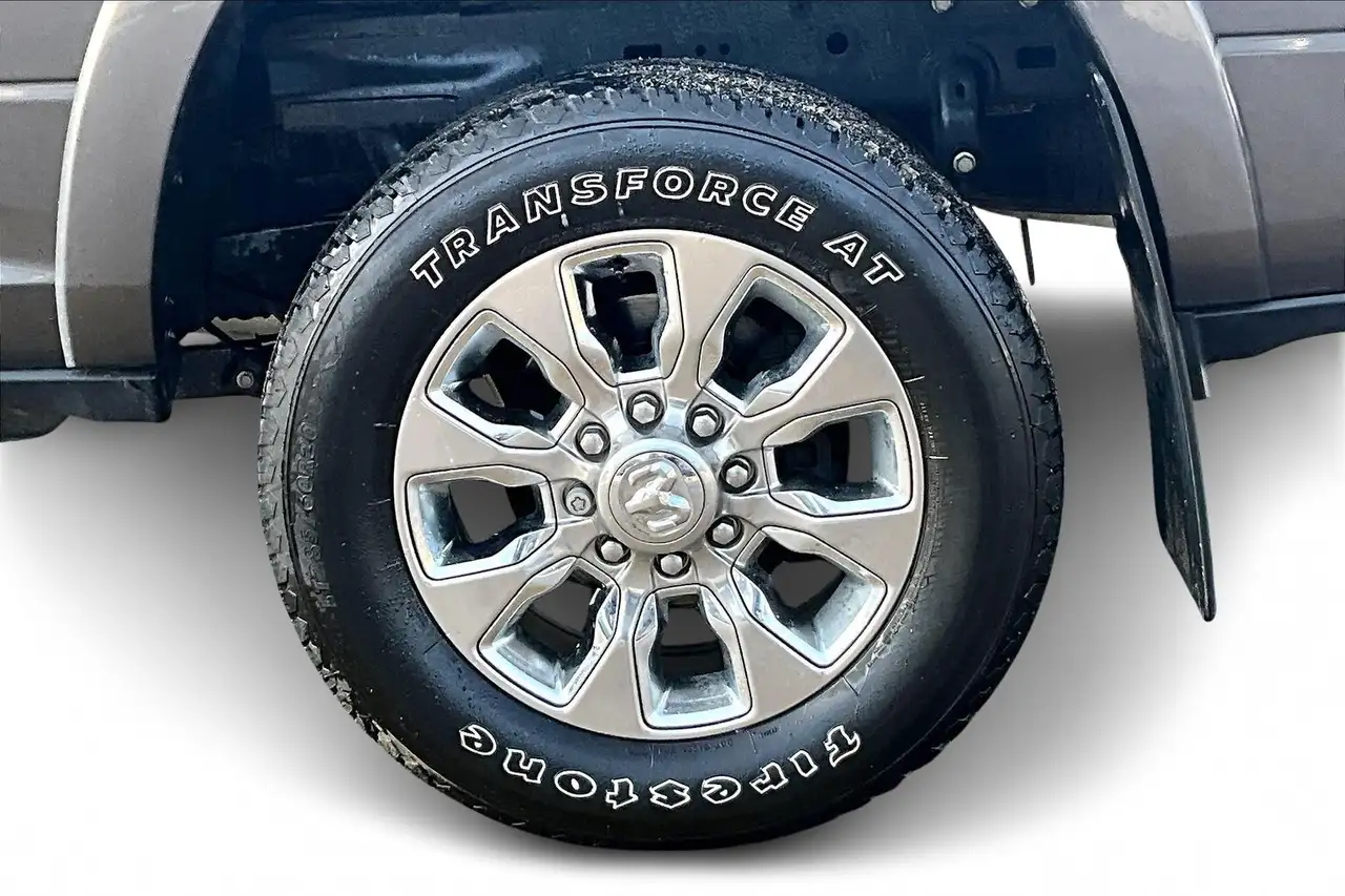 RAM 2500 снимка RAM 2500