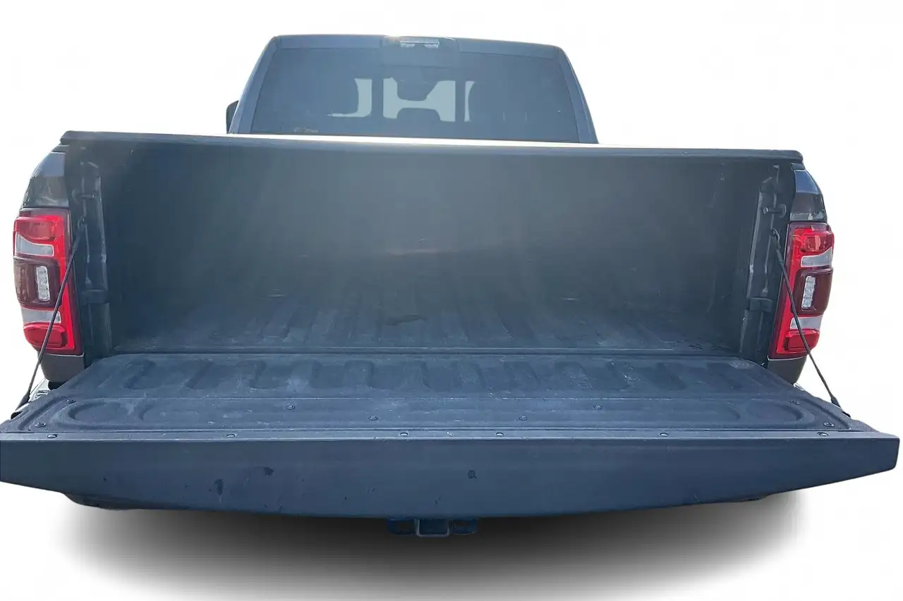RAM 2500 снимка RAM 2500