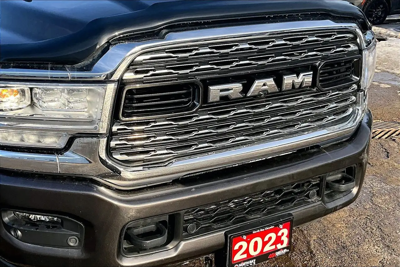 RAM 2500 снимка RAM 2500